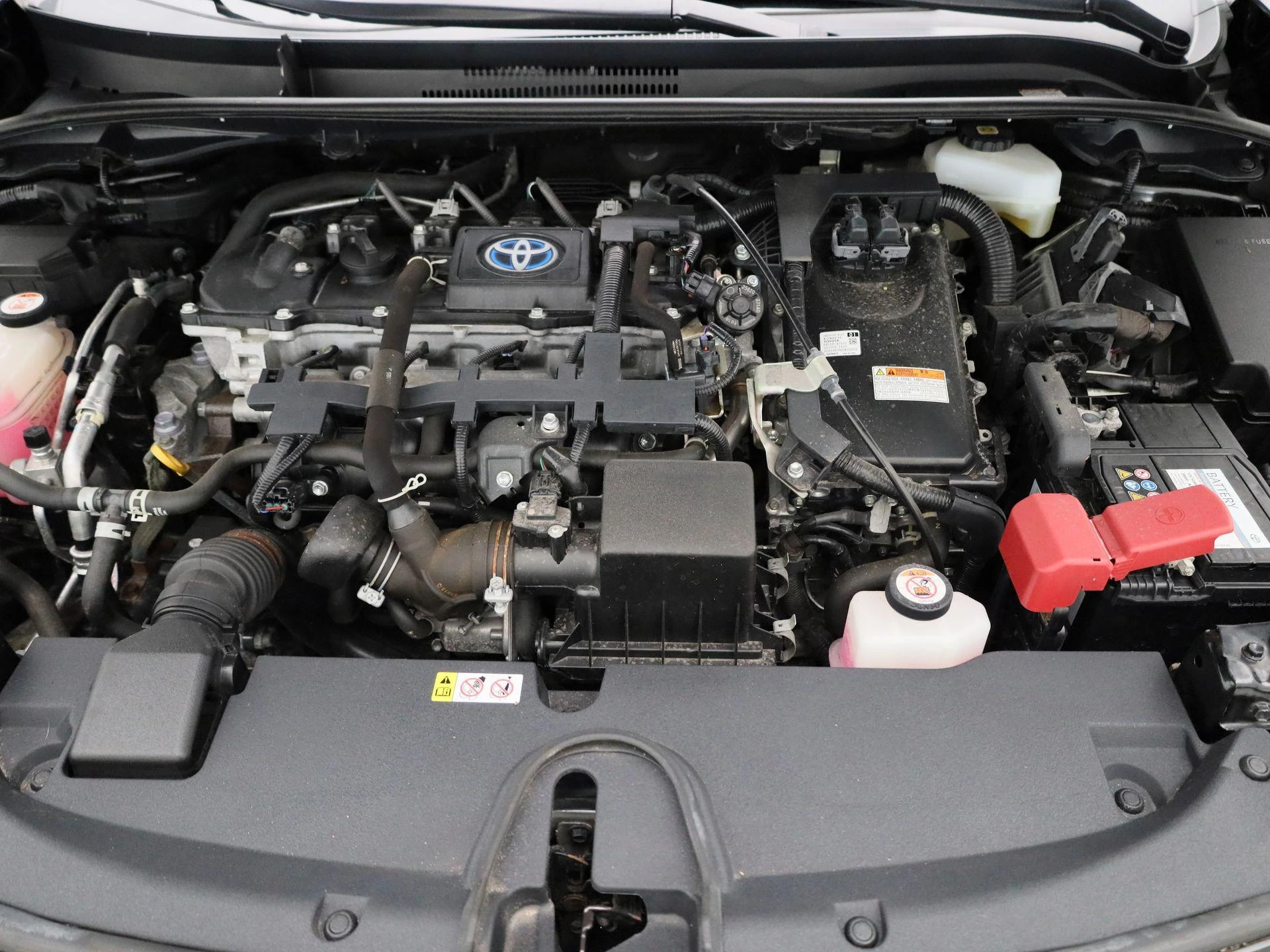 Toyota Corolla 1.8 Hybrid Business Plus