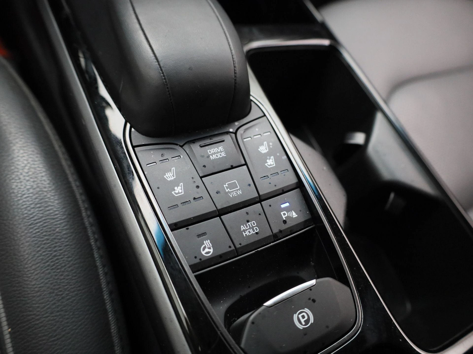 Hyundai-IONIQ-image-29