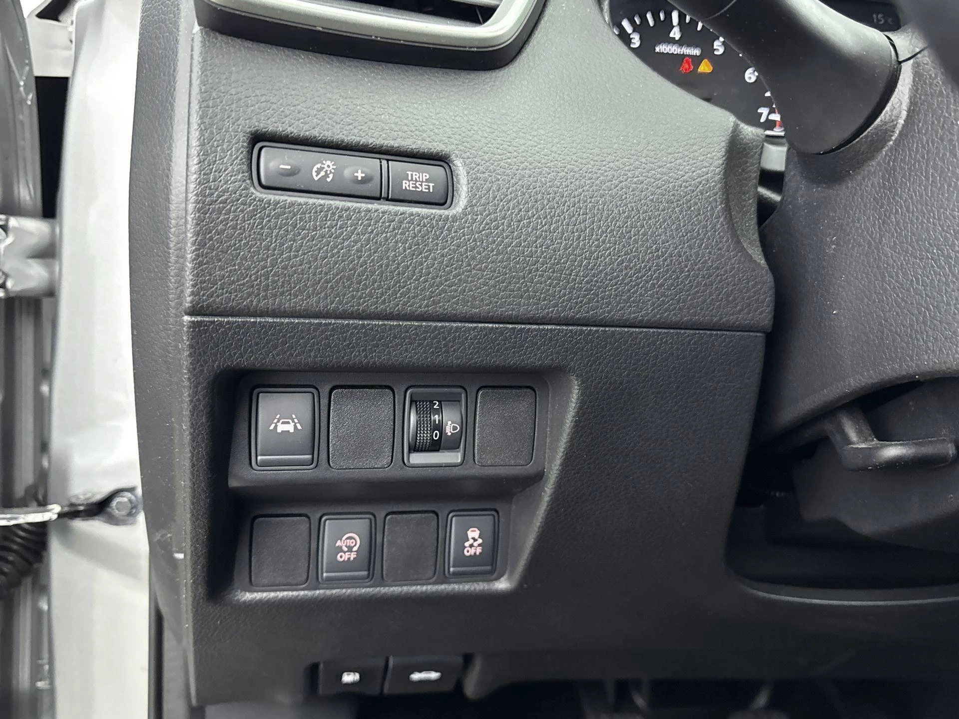 Nissan-QASHQAI-image-22