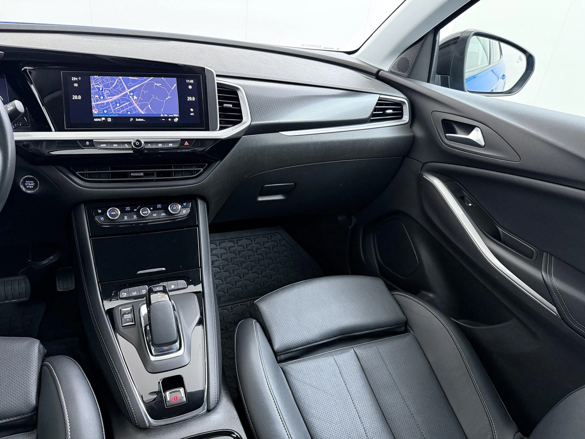 Opel-Grandland-image-21