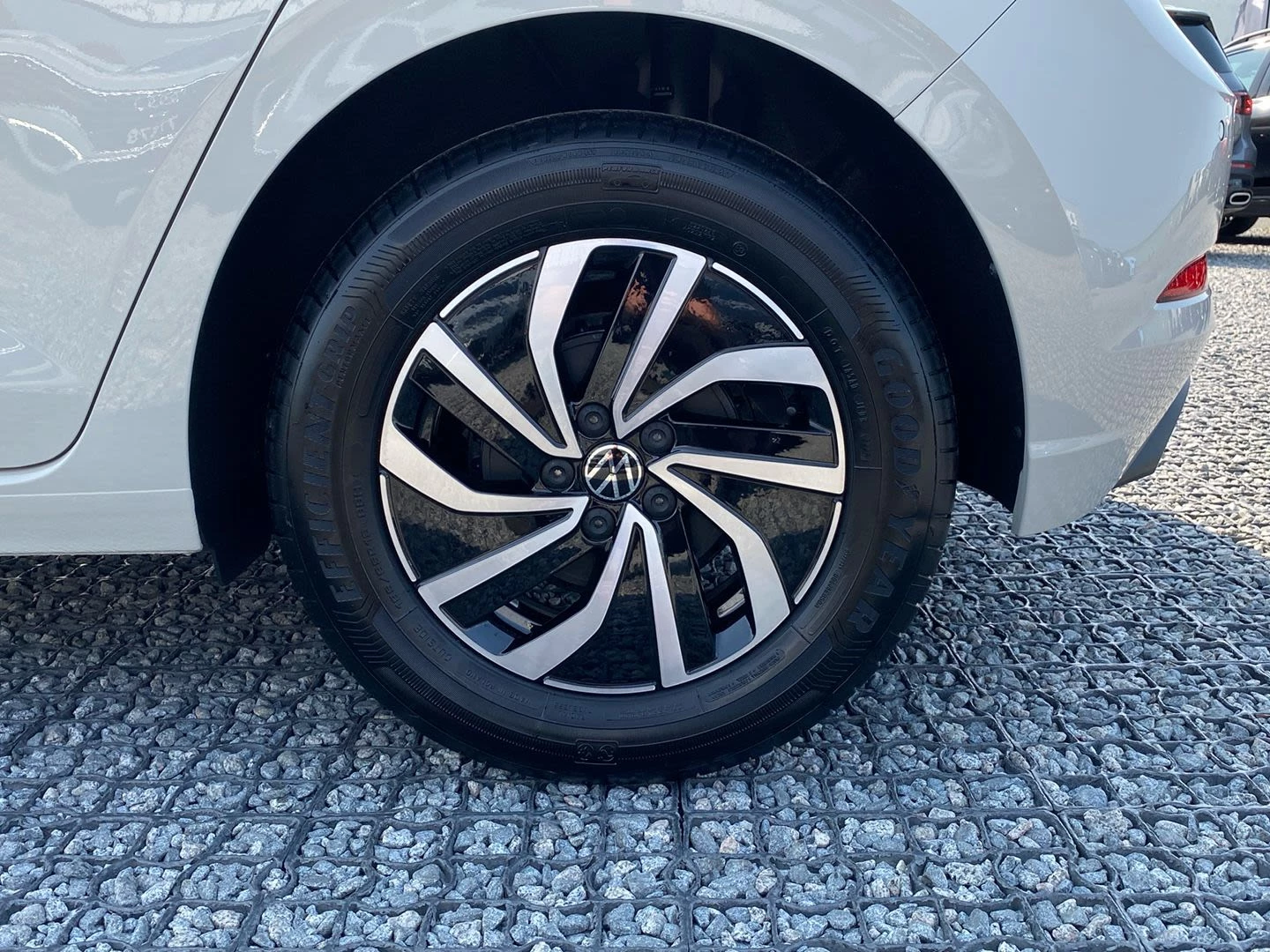Volkswagen Polo 1.0 TSI Match 5dr