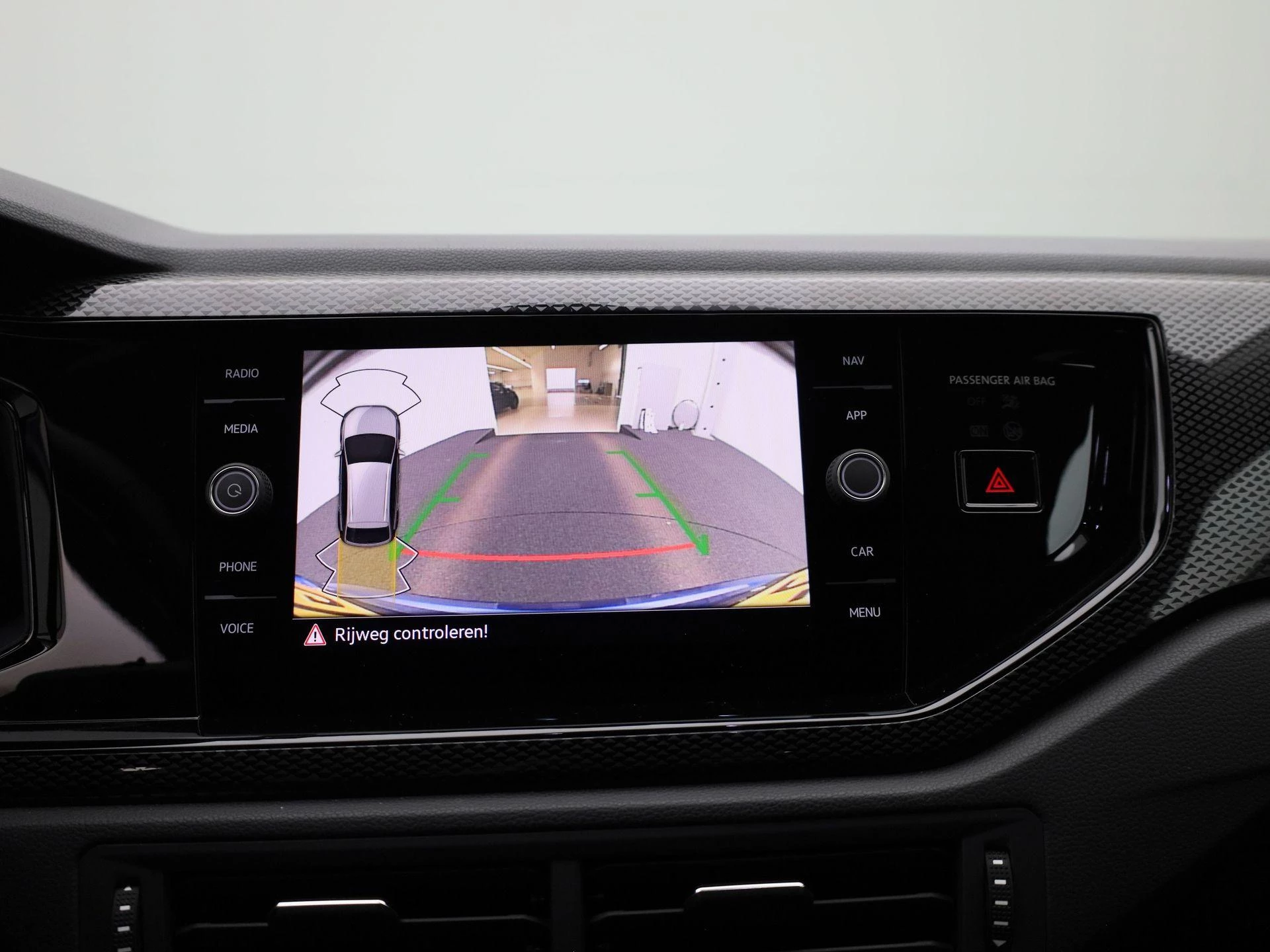 Volkswagen-Taigo-image-25