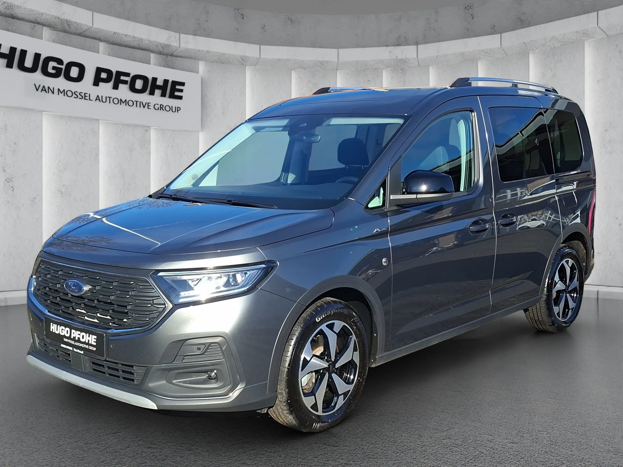 Ford-Tourneo Connect-image-0