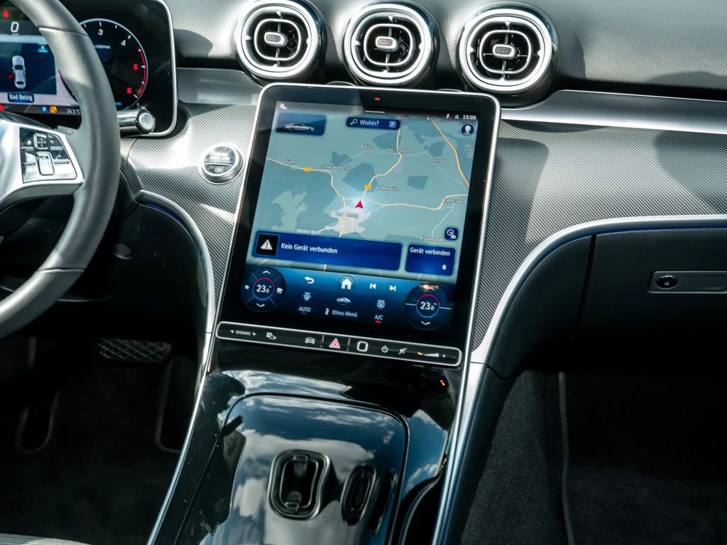 Mercedes-Benz-C-Klasse 200 d-image-10