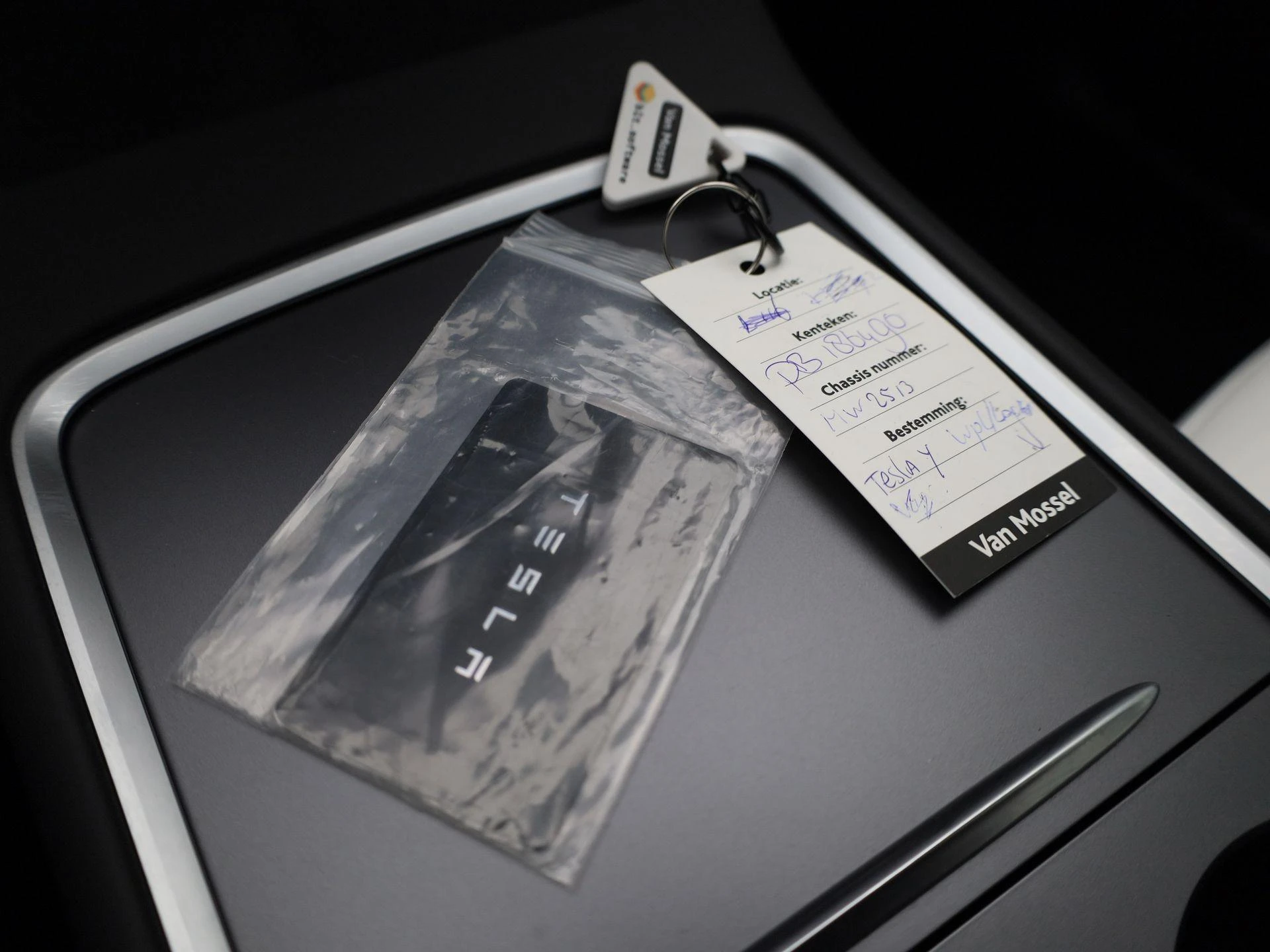 Tesla-Model Y-image-29