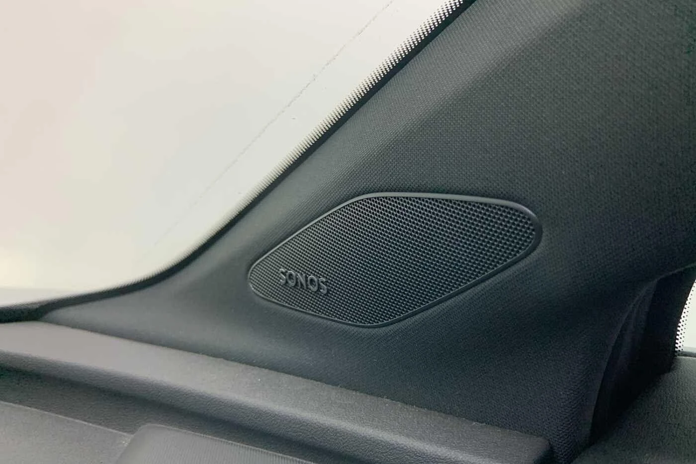 Audi-Q4 e-tron-image-15