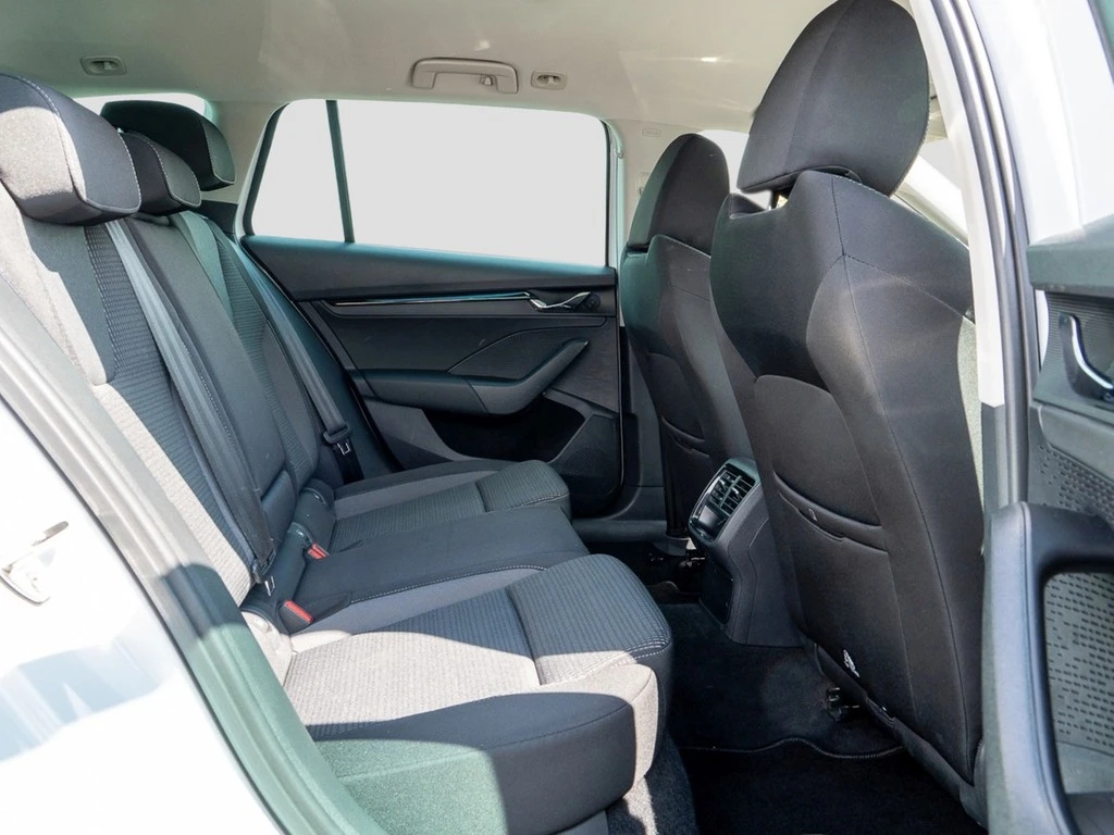 Škoda-Octavia-image-8