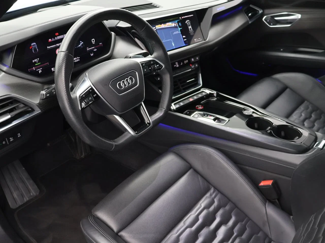 Audi e-tron GT Audi e-tron GT QUATTRO 476PK *AUTOMAAT*LEDER*PANODAK*SPORTZETESL*B&O*CAMERA*ACC*NAVI*APP-CONNECT*...*