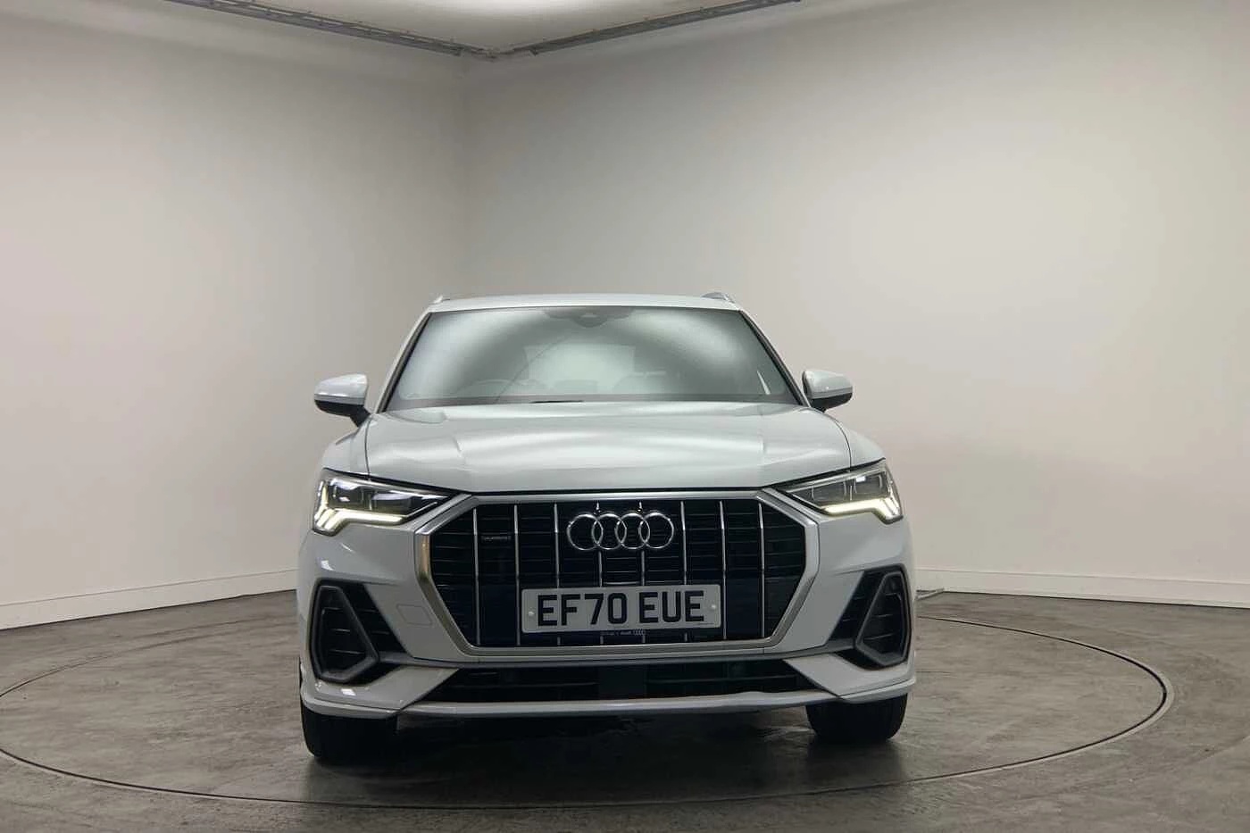 Audi-Q3-image-6