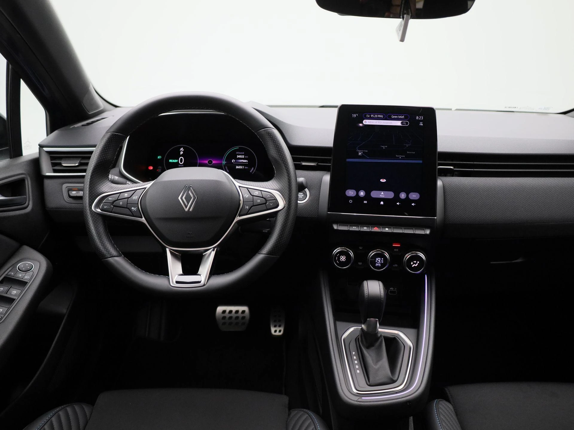 Renault-Clio-image-6