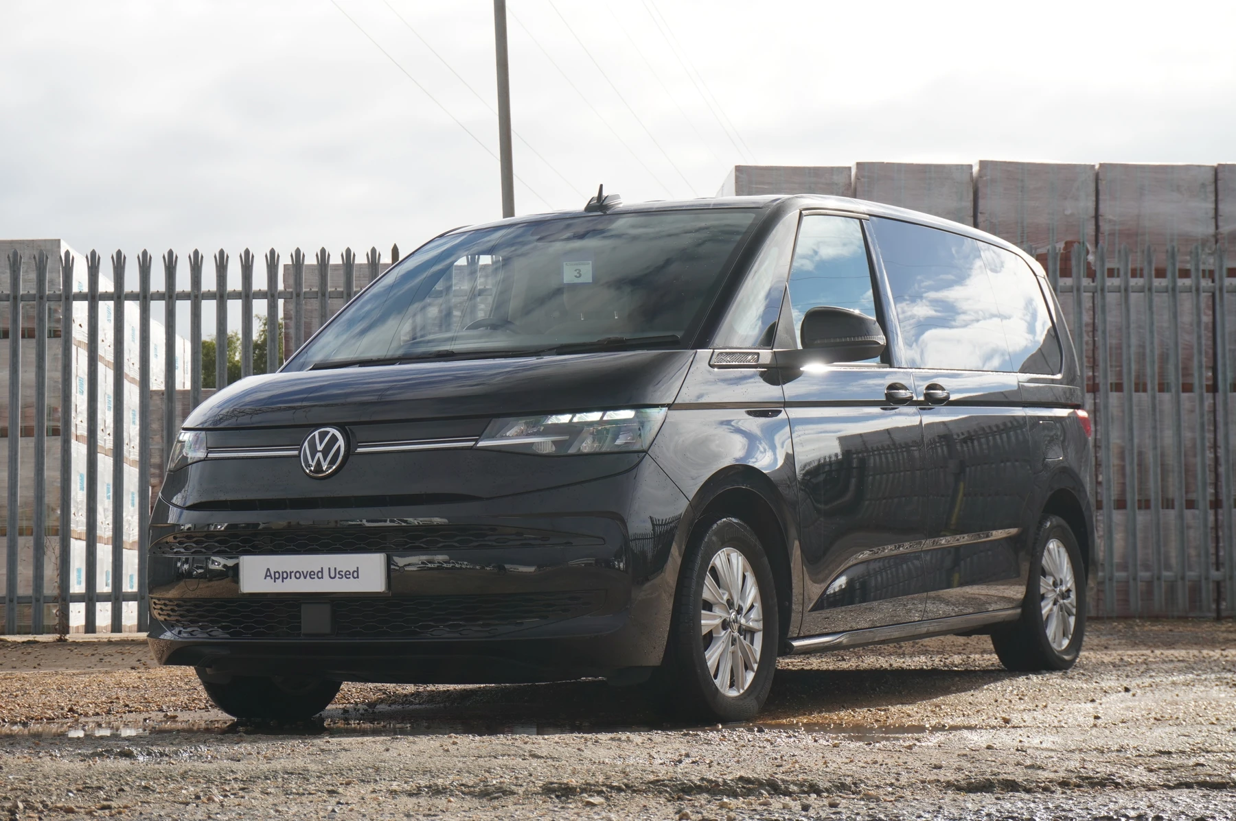 Volkswagen-Multivan-image-49
