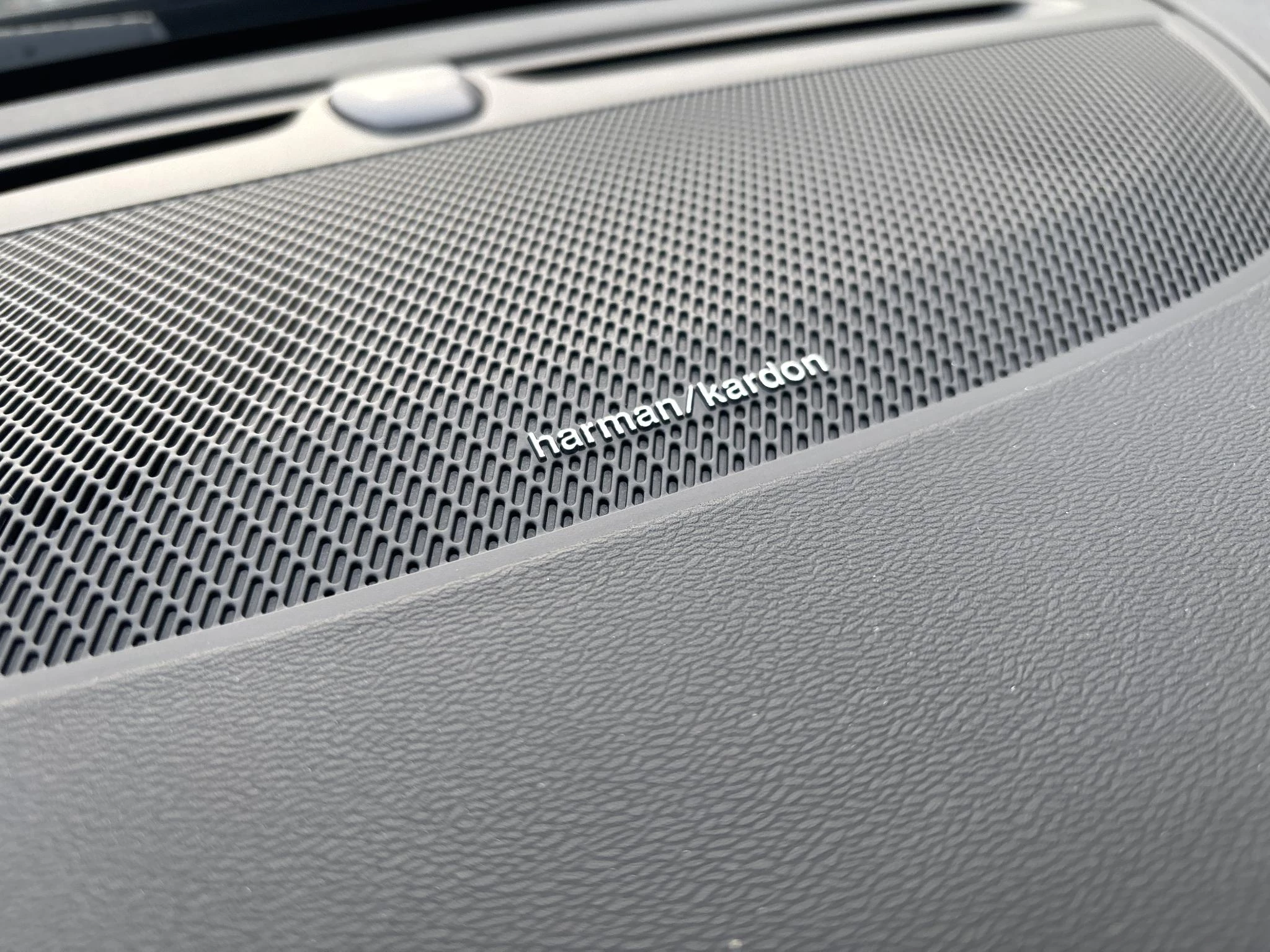 Volvo V60 T8 Plug-in hybrid AWD Plus Dark
