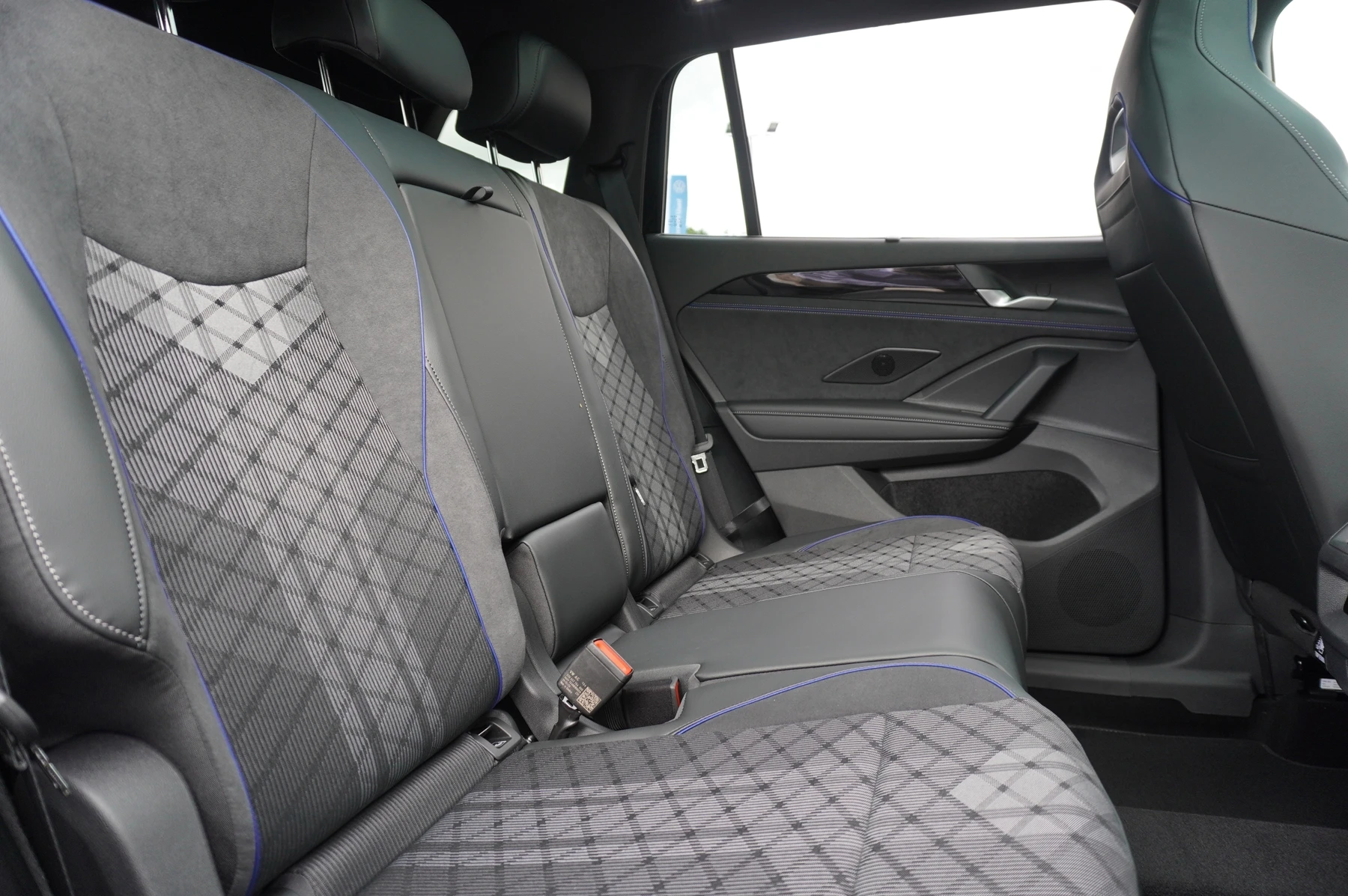 Volkswagen-Tayron-image-12