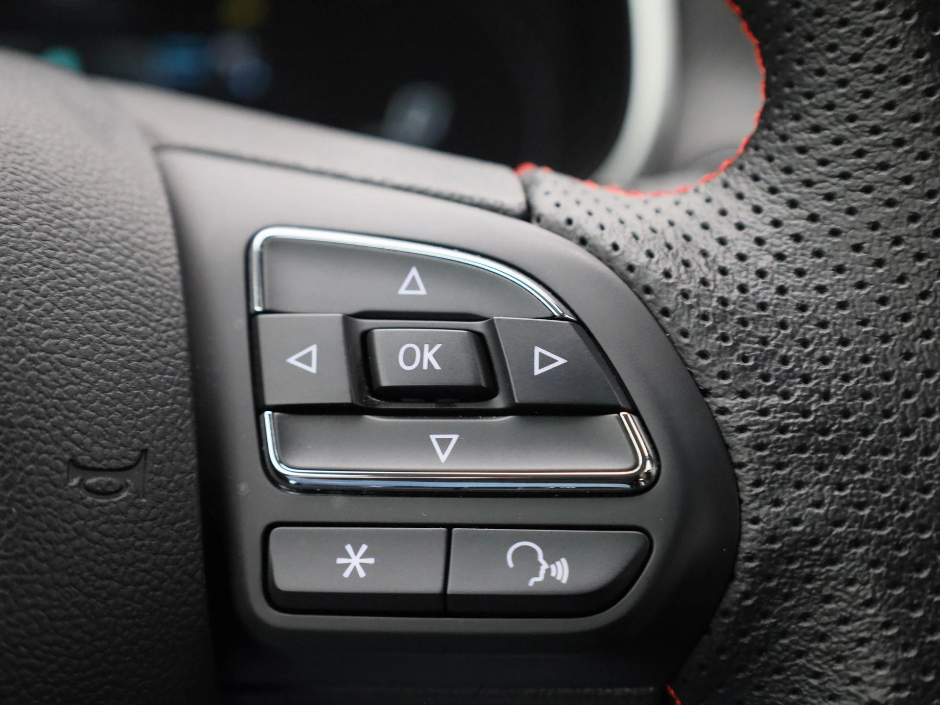 MG-ZS-image-23