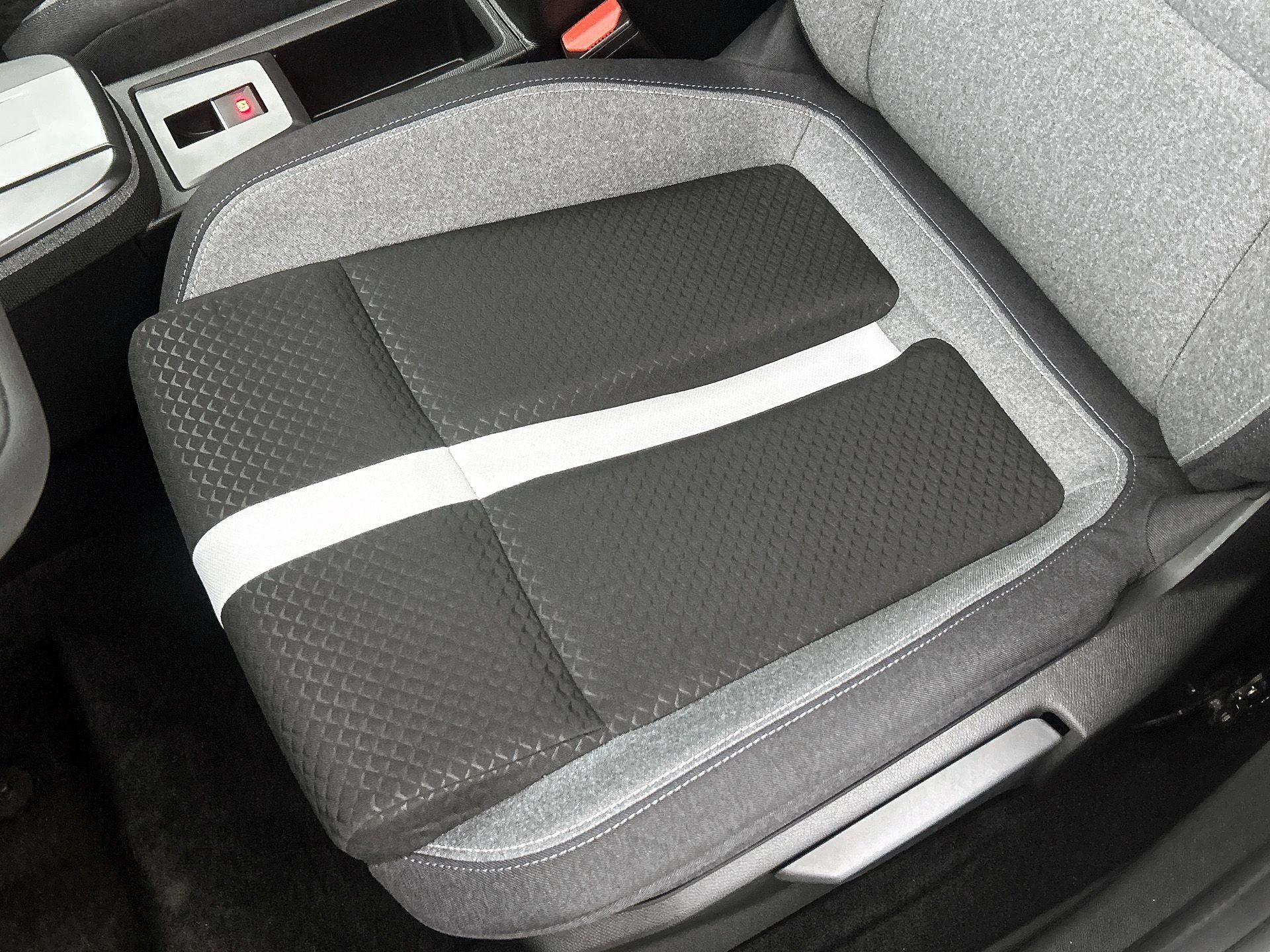 Opel-Frontera-image-13