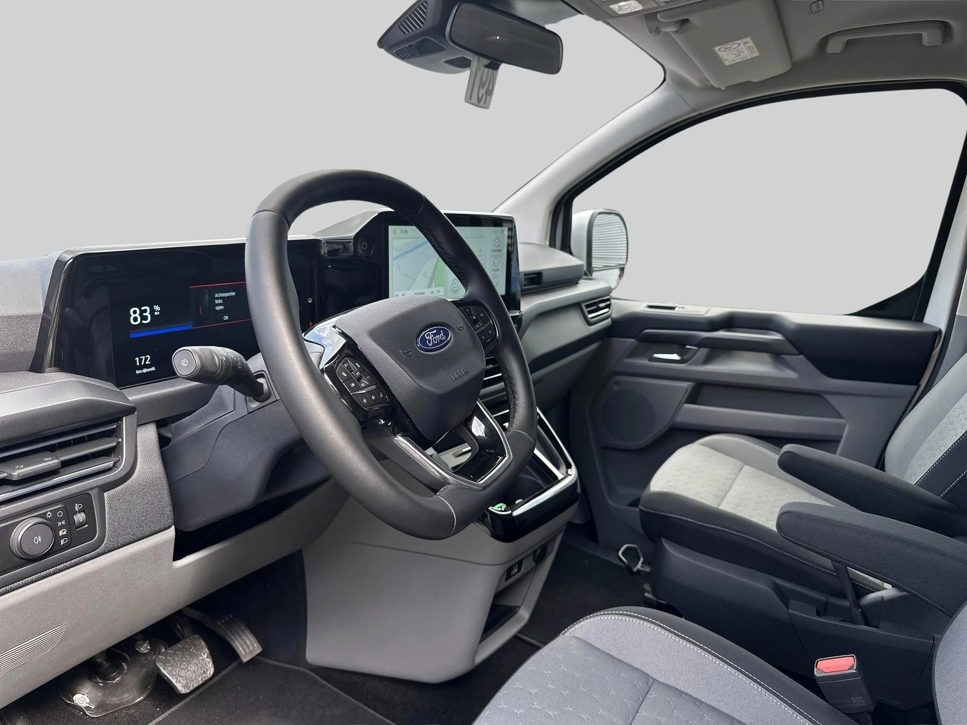 Ford-Tourneo Custom-image-8