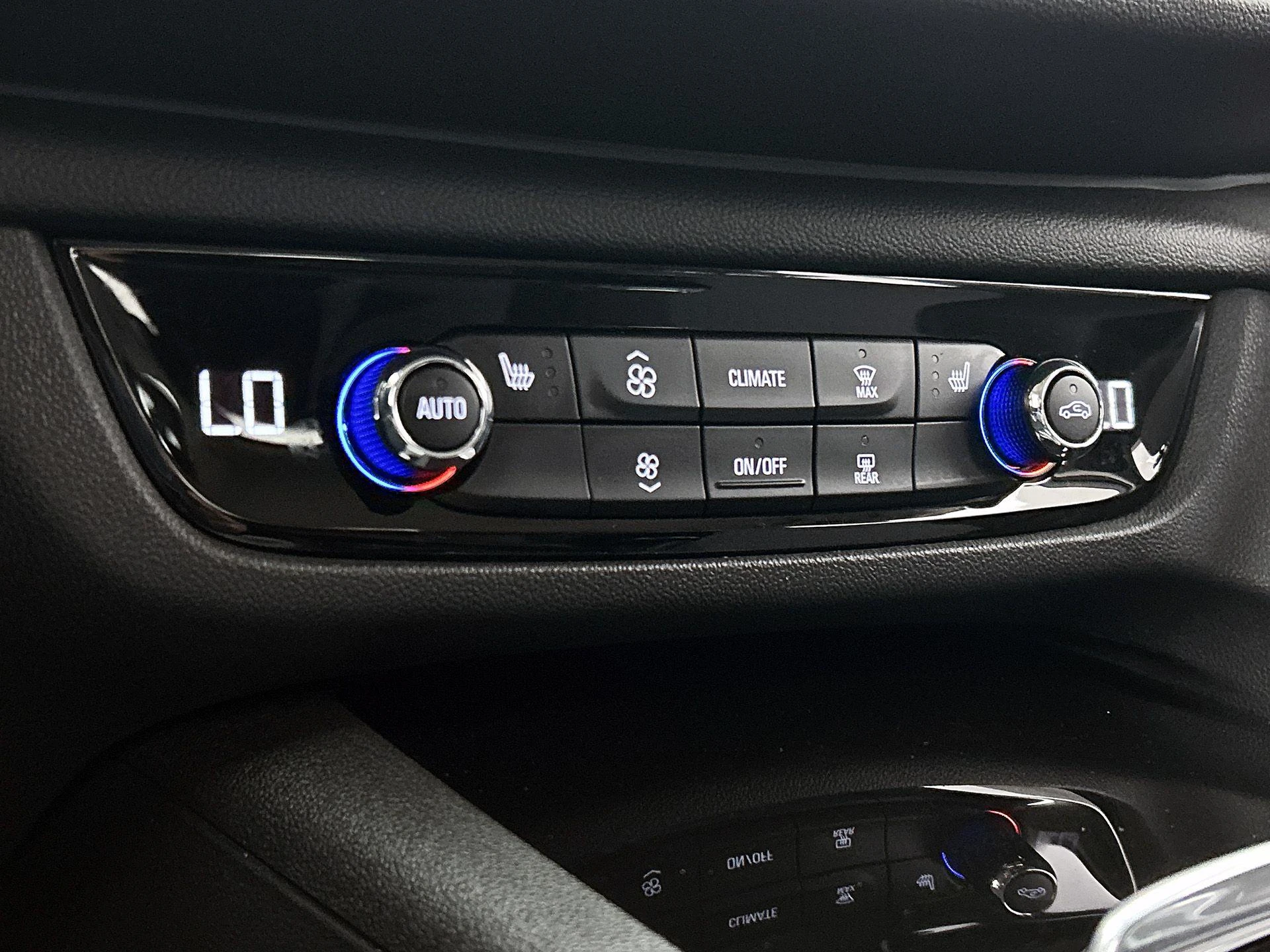 Opel-Insignia-image-15