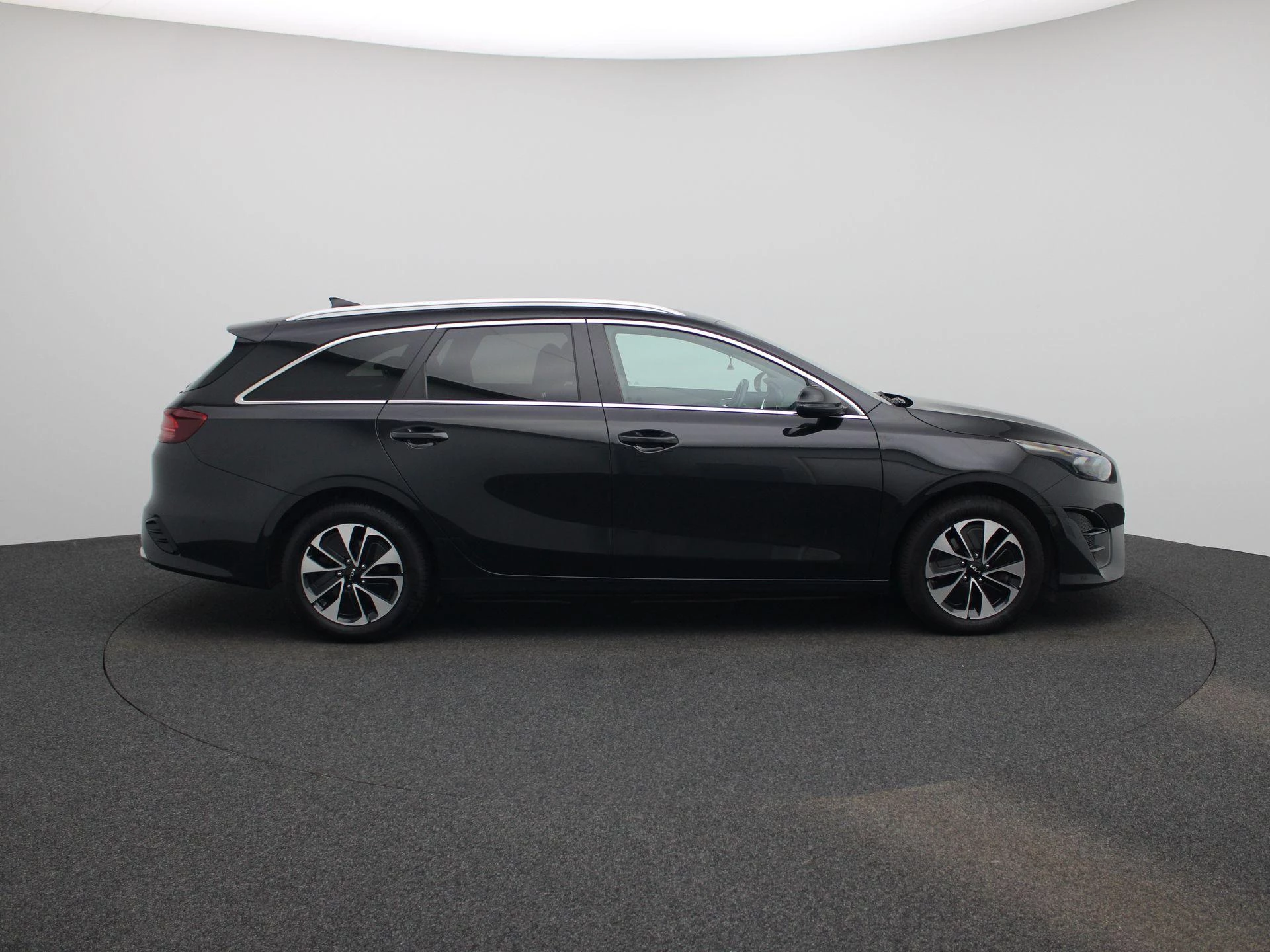 Kia cee'd Sportswagon Business Line 1.6 GDi PHEV DCT