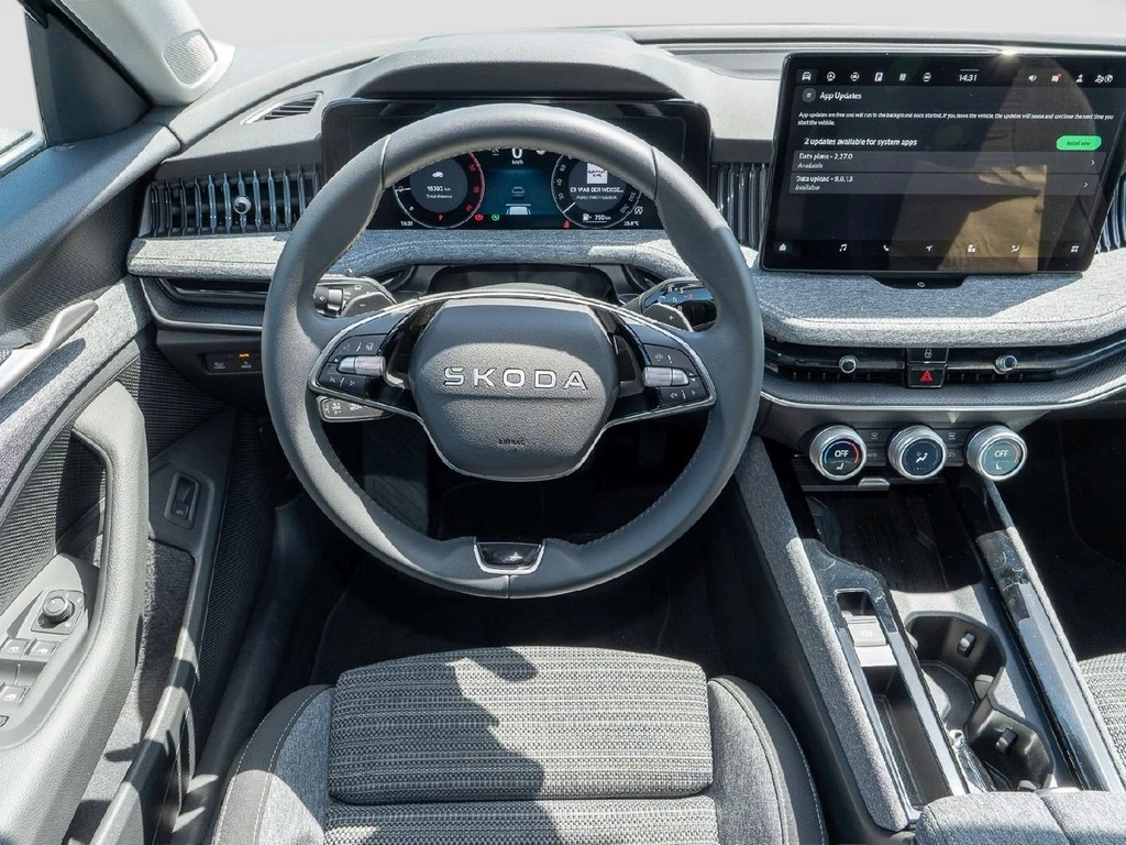 Škoda Superb Combi 2.0 TDI DSG Selection AHK, Panoramadach