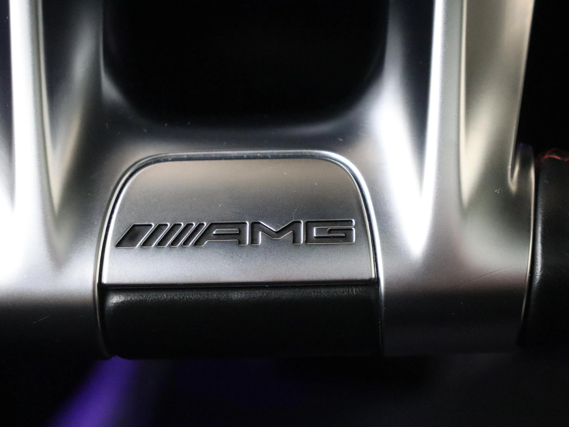 Mercedes-Benz-GLC-image-21