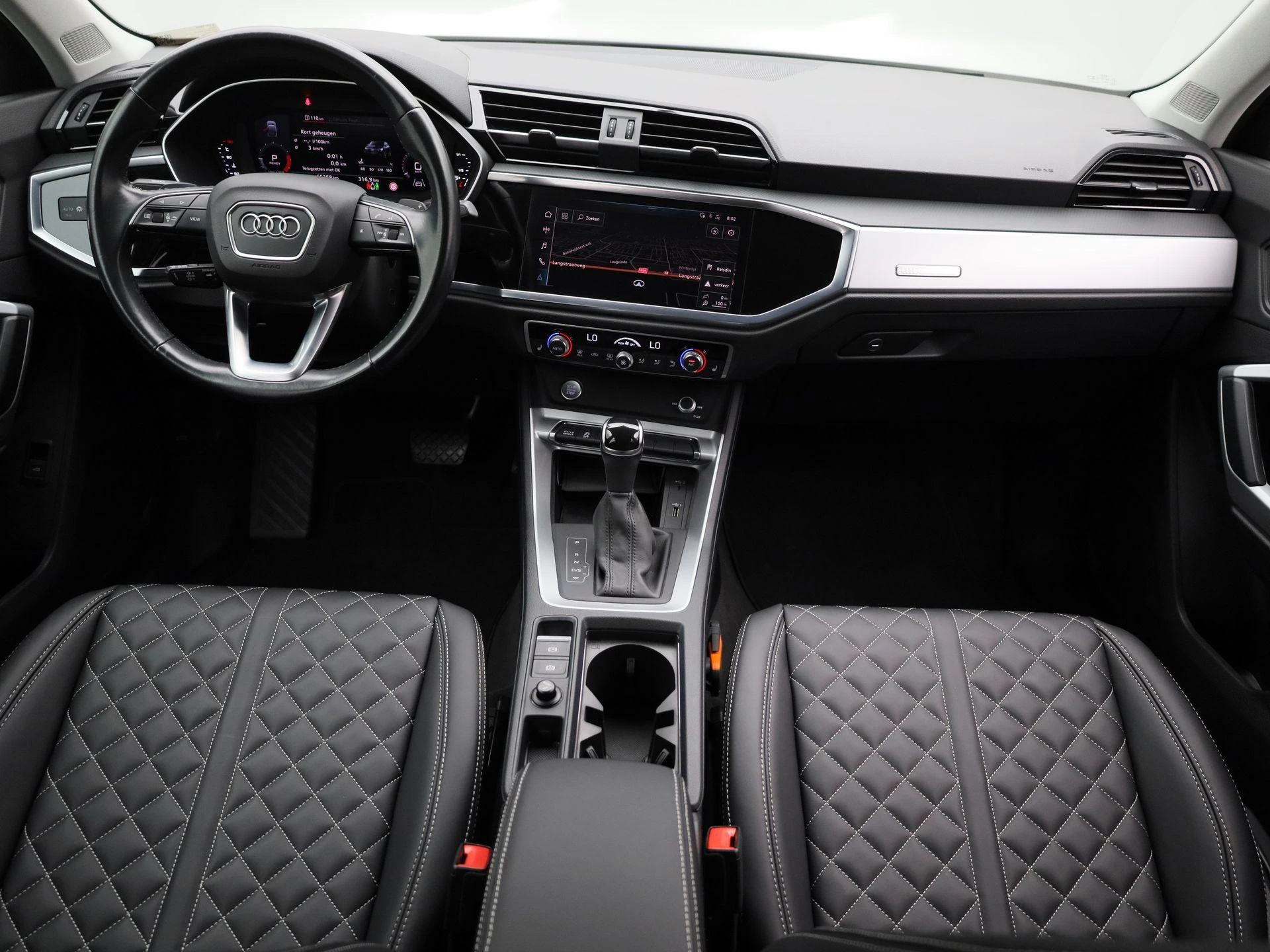 Audi-Q3-image-8