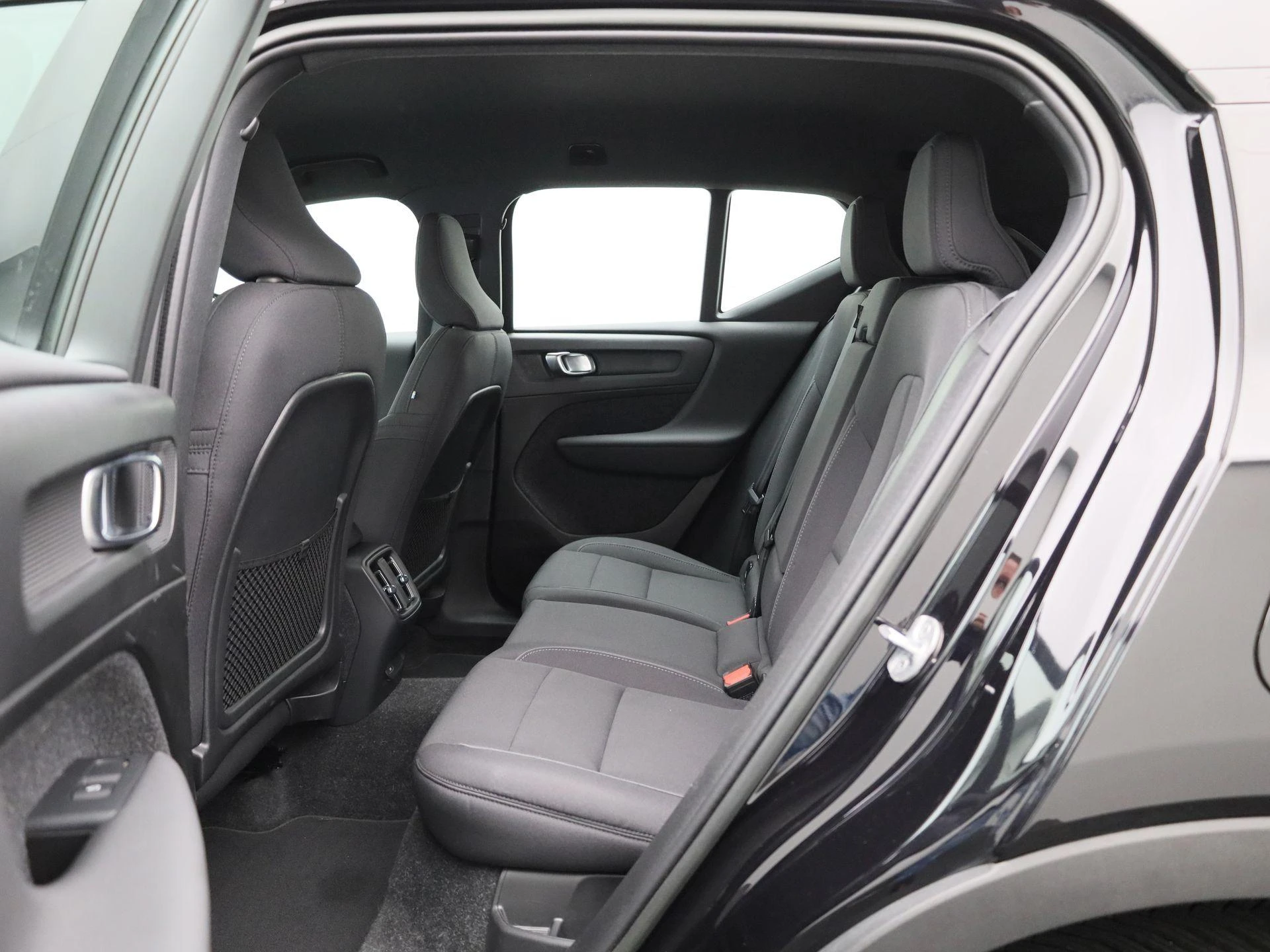 Volvo-XC40-image-9