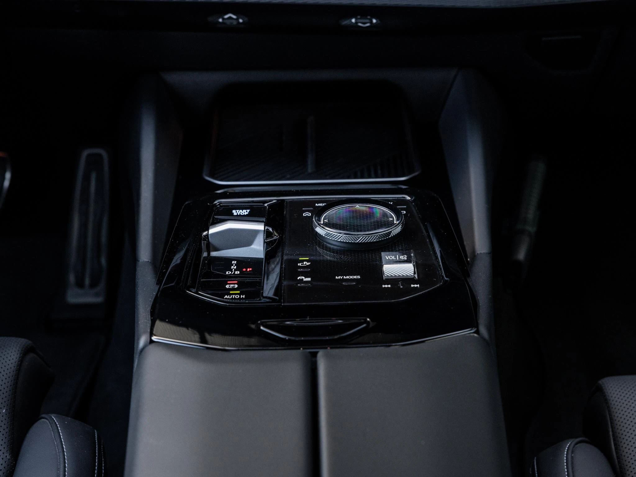 BMW-i5-image-19