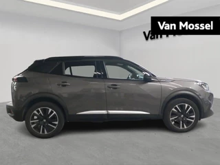 Peugeot 2008 1.2 EAT8 GT