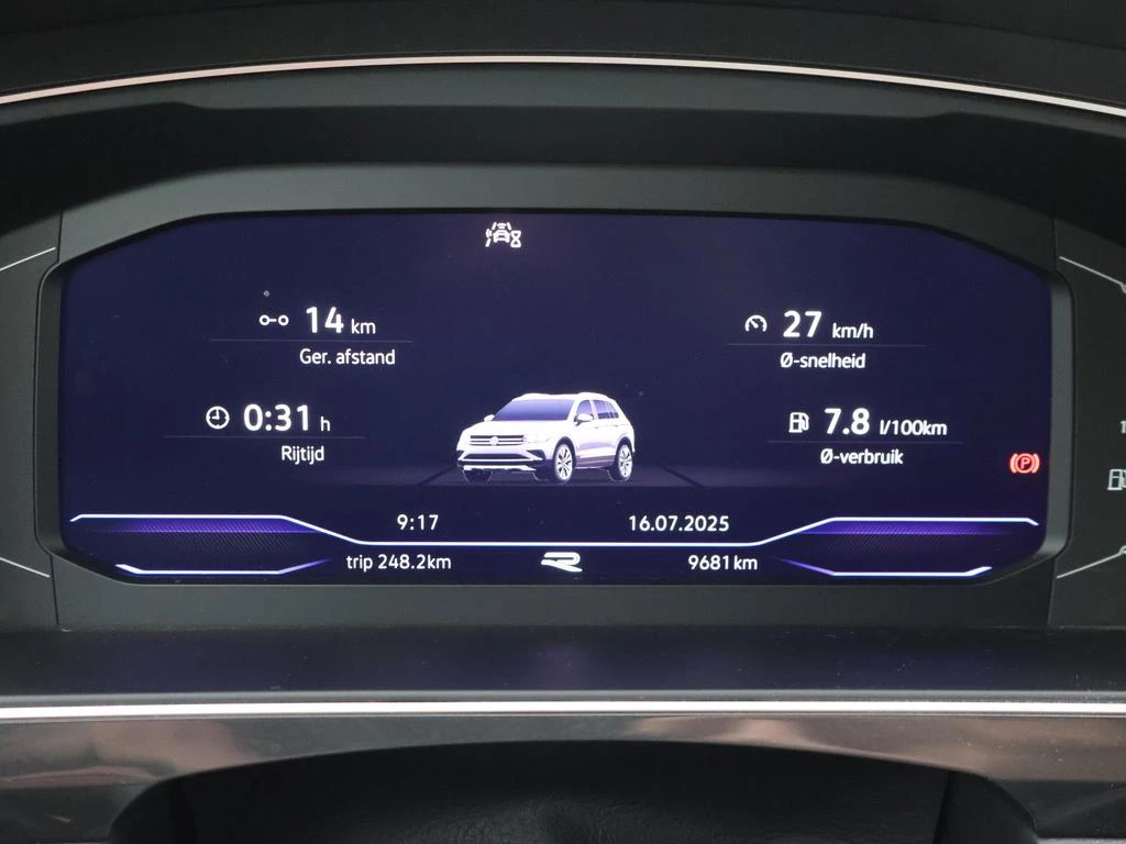 Volkswagen-Tiguan-image-19