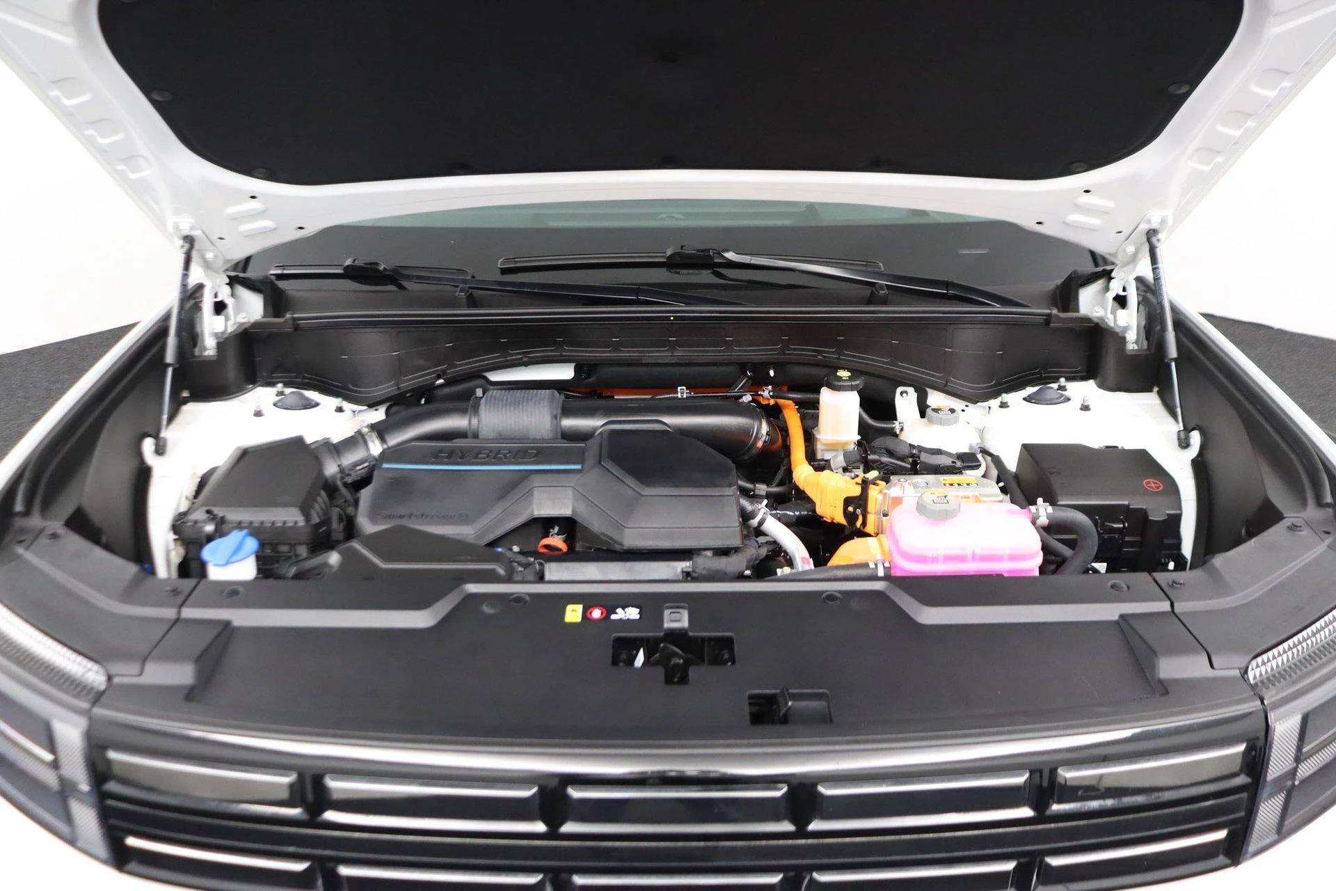 Hyundai-Santa Fe-image-31