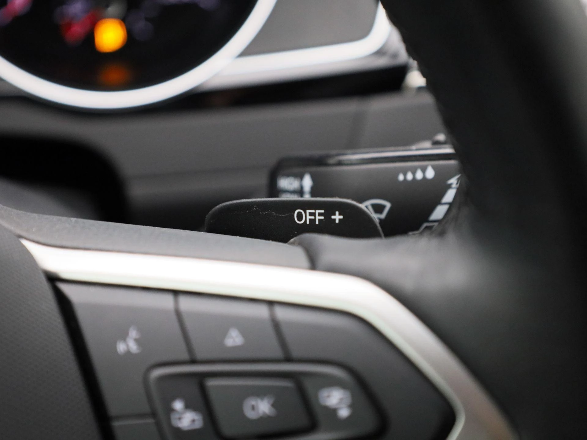 Volkswagen Passat Variant 2.0 TDI 90kW DSG Elegance Business
