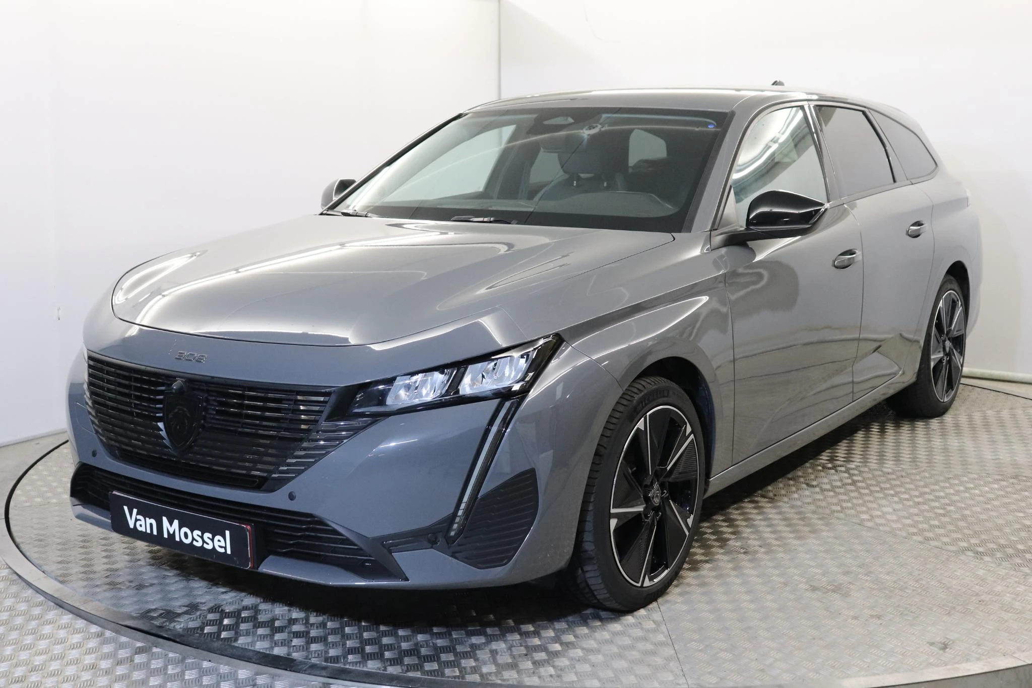 Peugeot-e-308-image-0