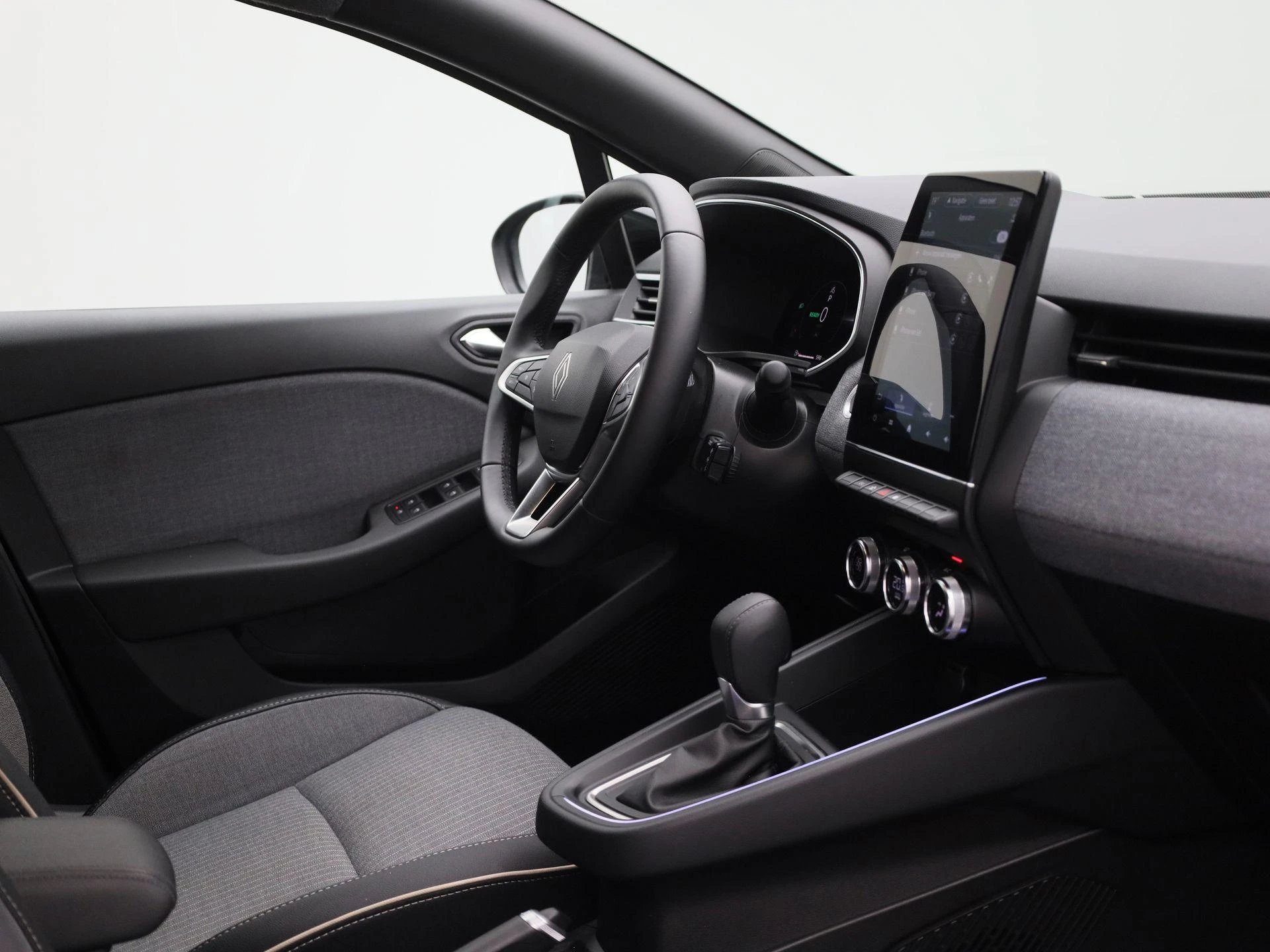 Renault-Clio-image-30