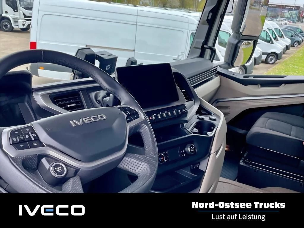 Iveco S-Way AS 440 X58 T/P ON+ KlimaA Standkl LED NA