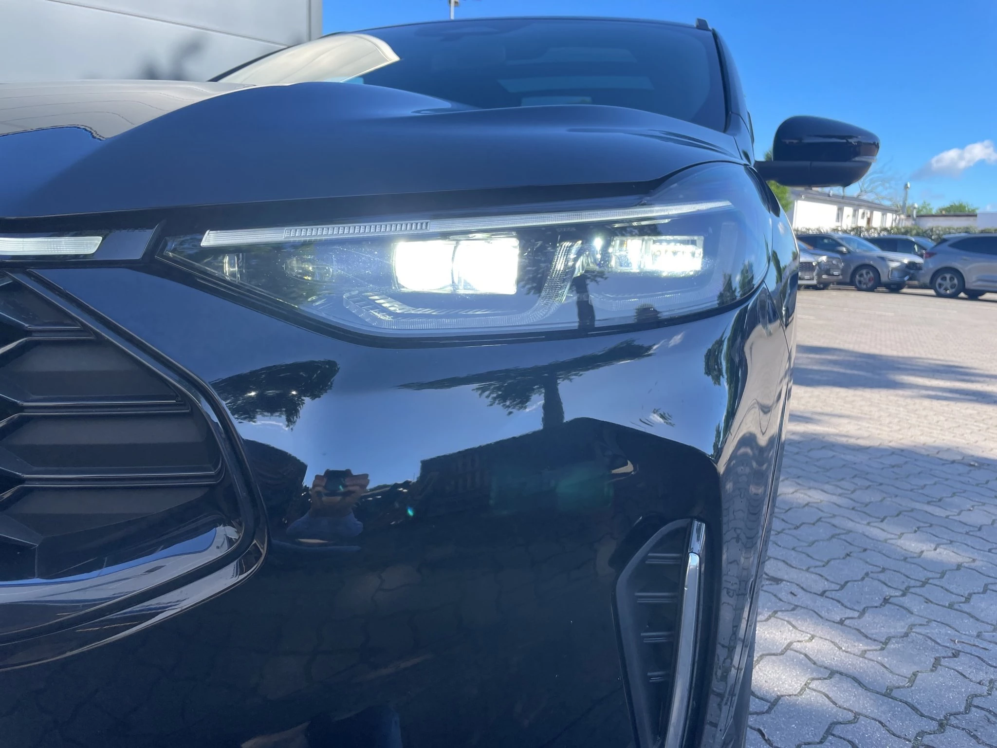 Ford Kuga ST-Line X Aut.*PANO*AHK*360GRAD*LED-MATRIX*NAVI*GRA*WINTER-PKT.