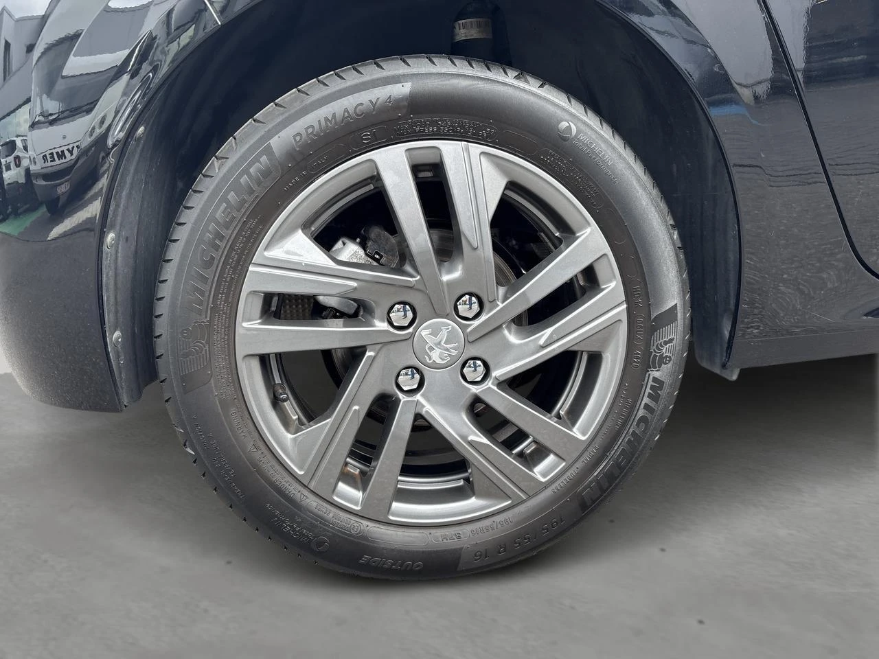 Peugeot-208-image-5