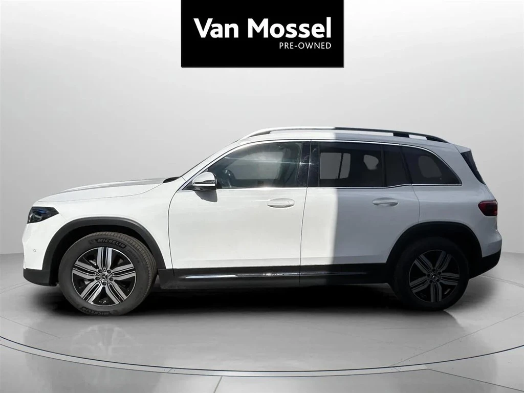 Mercedes-Benz-EQB-image-7