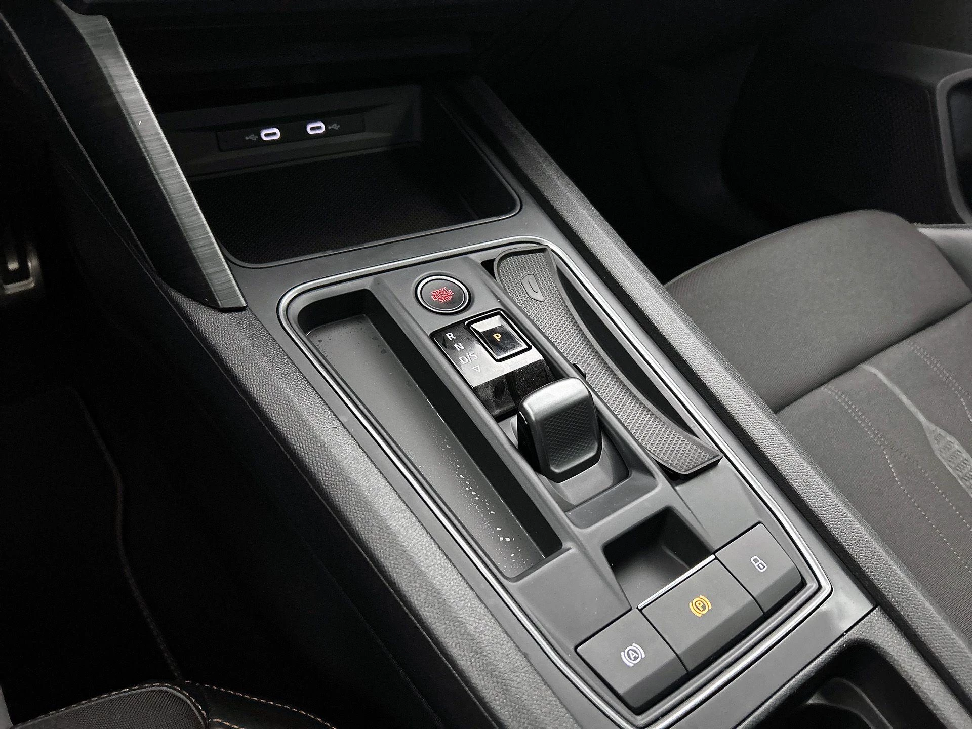 CUPRA-Leon Sportstourer-image-11