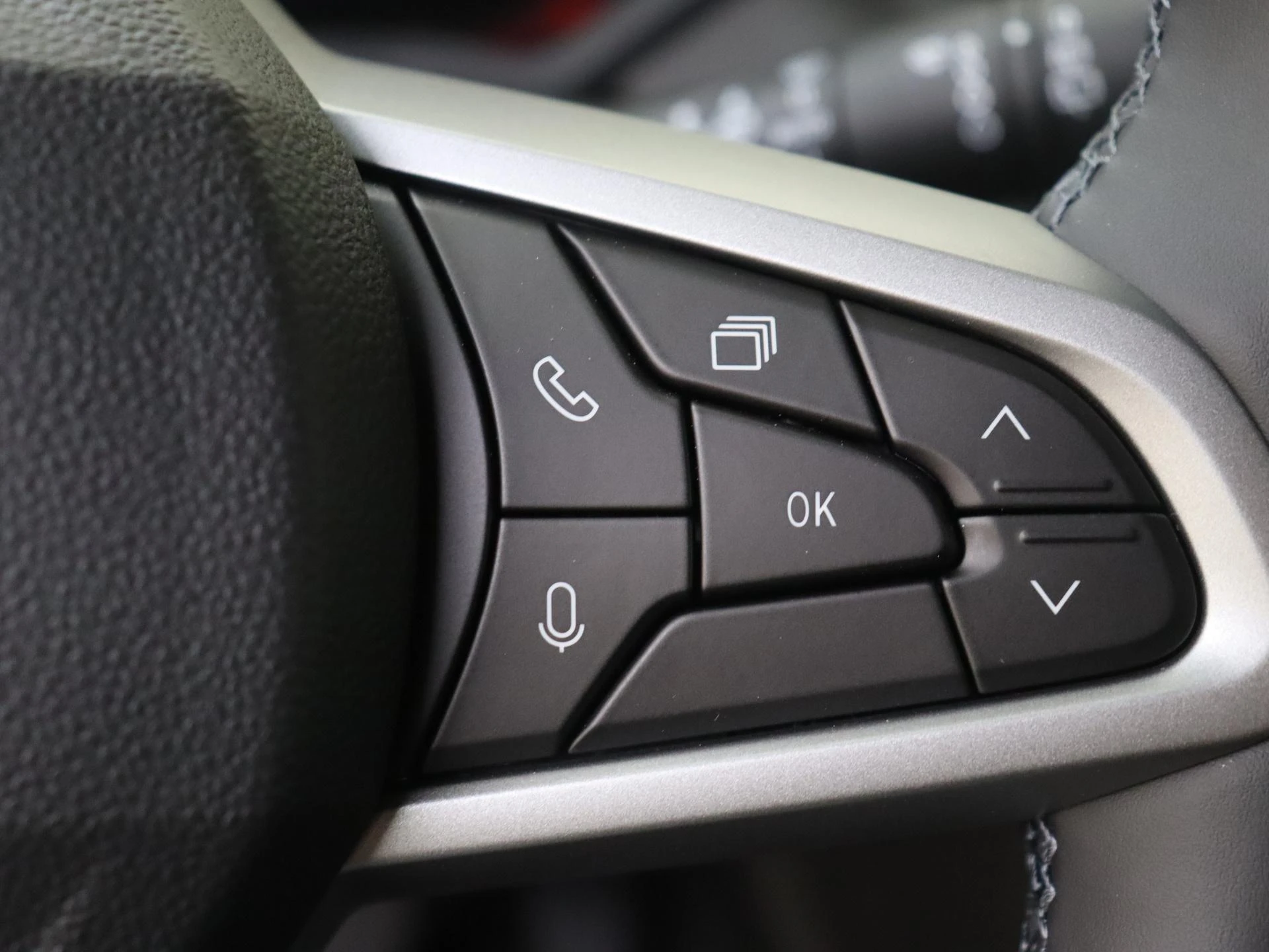 Dacia-Duster-image-12
