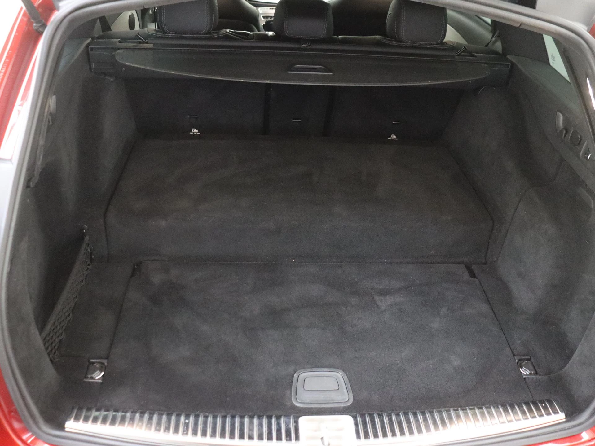 Mercedes-Benz-E-Klasse-image-29