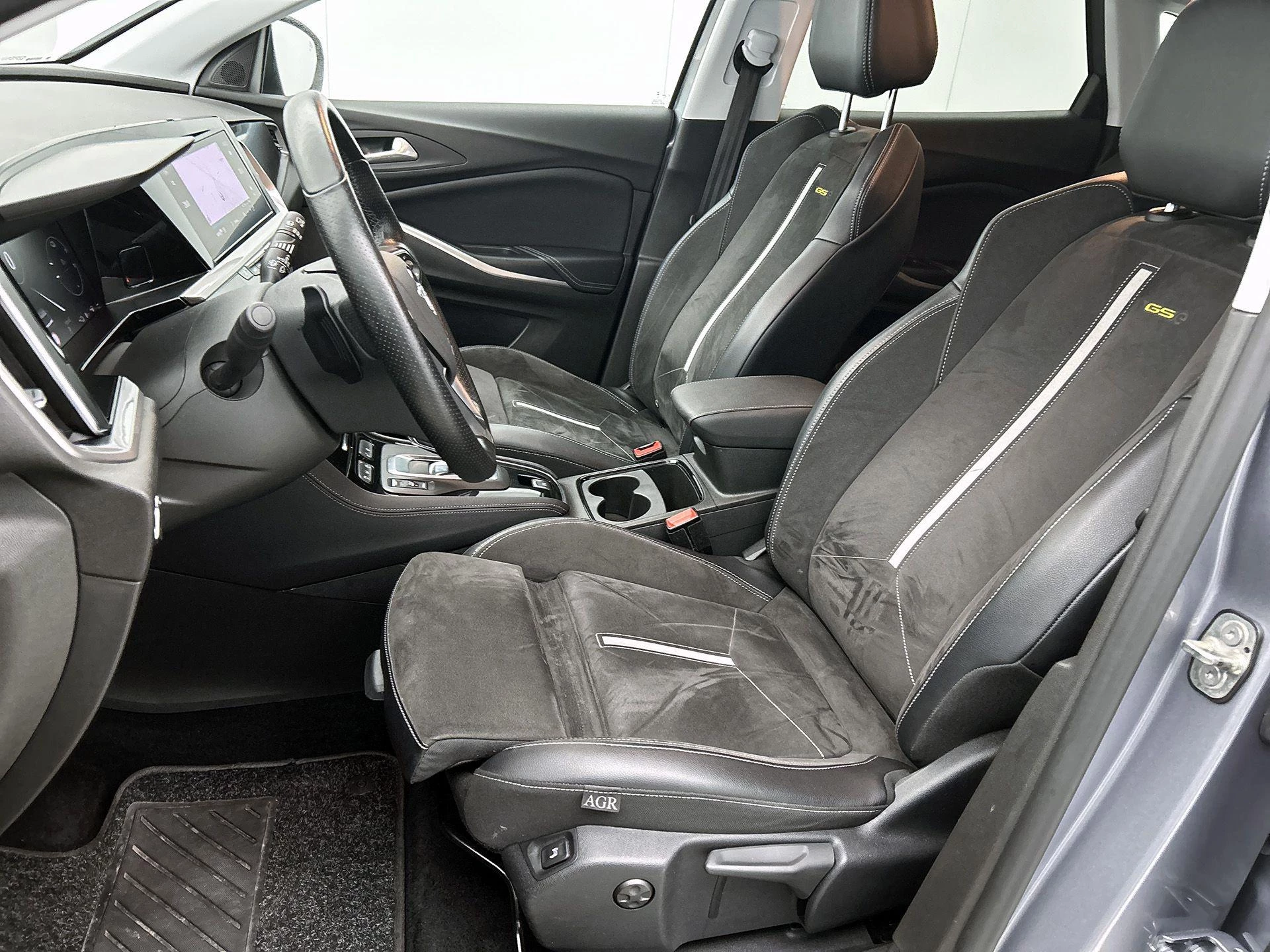 Opel-Grandland-image-40