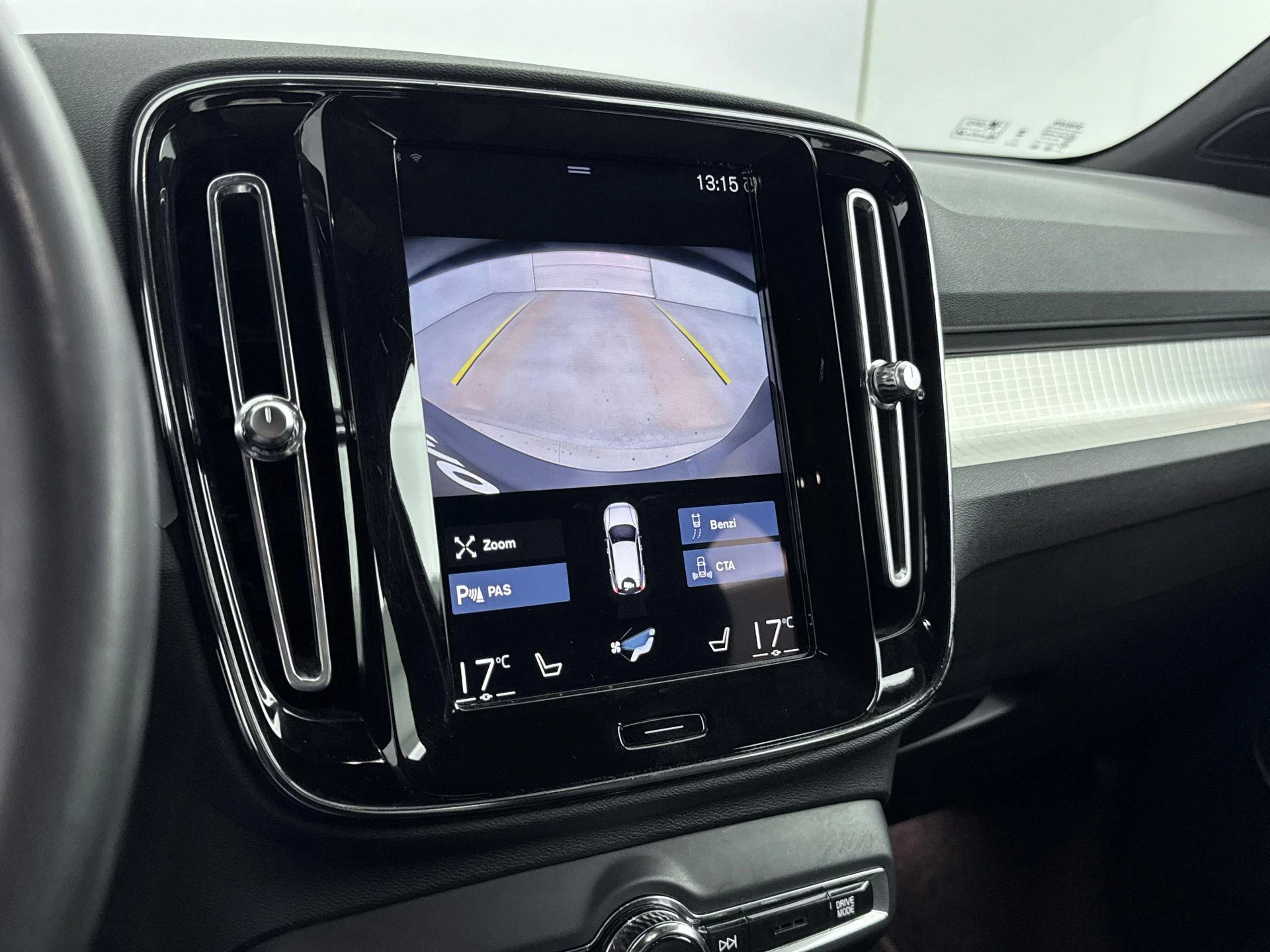 Volvo XC40 1.5 T5 Recharge Plus Dark