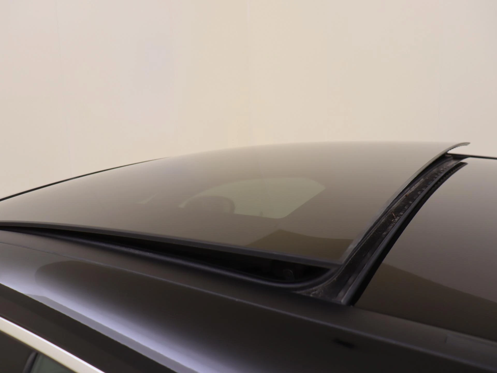 Mercedes-Benz-CLA-image-28