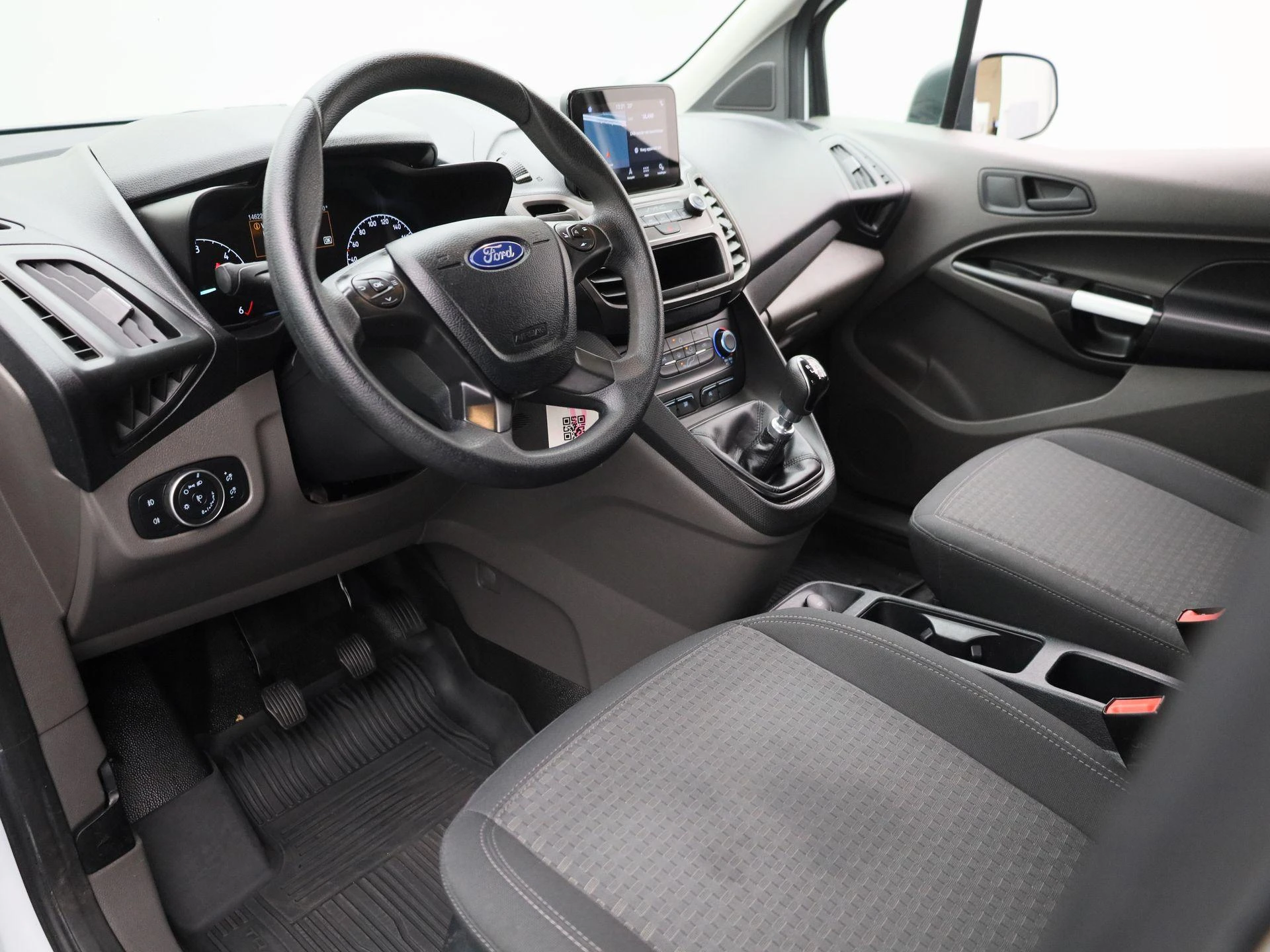 Ford-Transit Connect-image-15