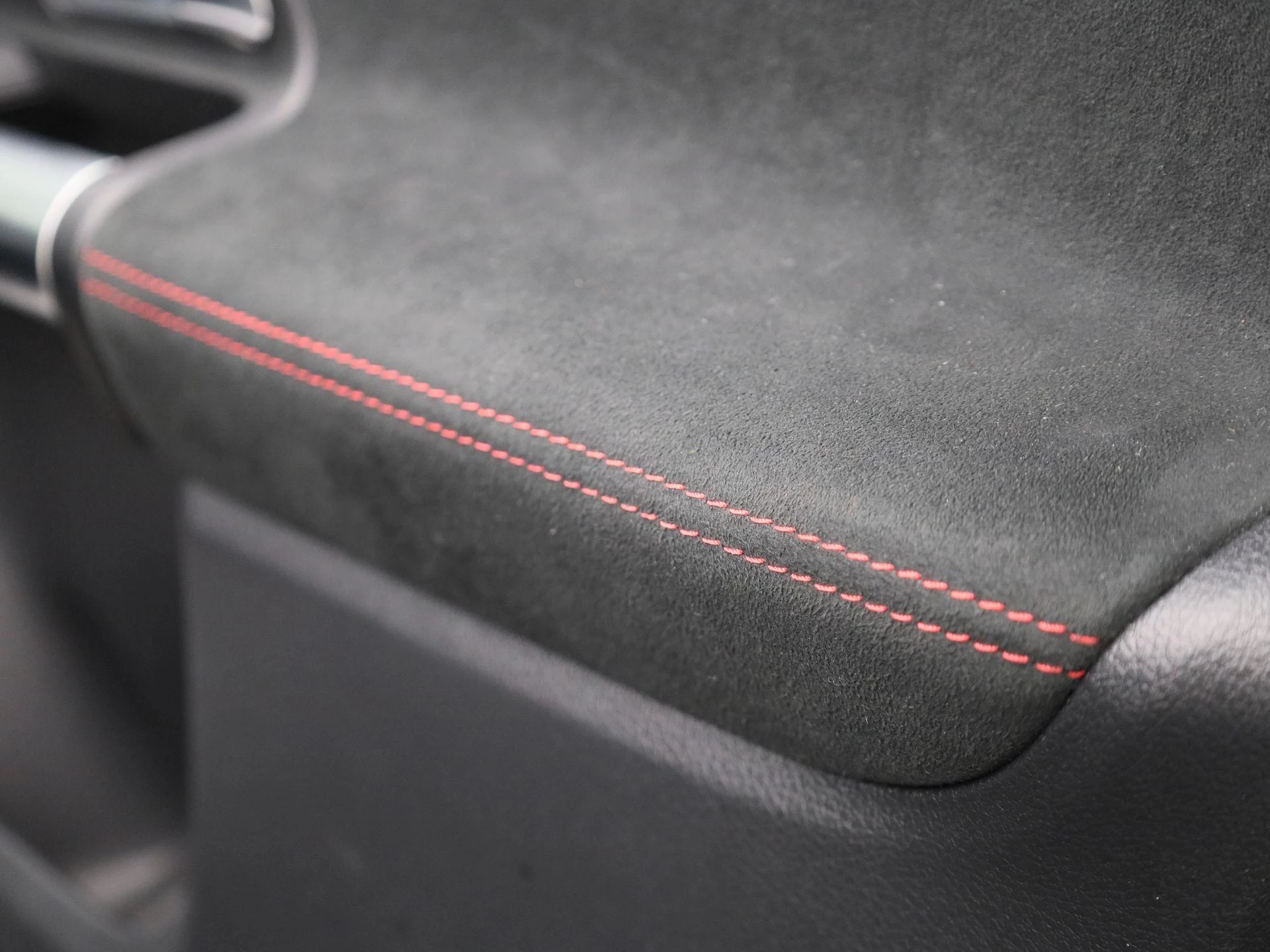 Mercedes-Benz GLA 250 e AMG Line + CARPLAY + MULTIBEAM + NIGHTPAKKET +