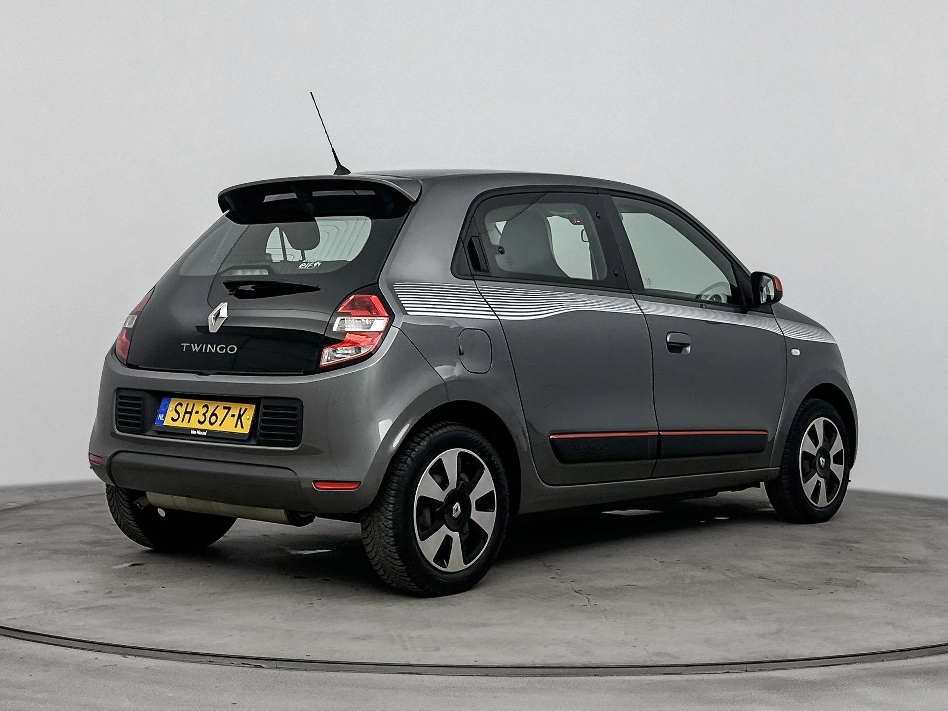 Renault-Twingo-image-3