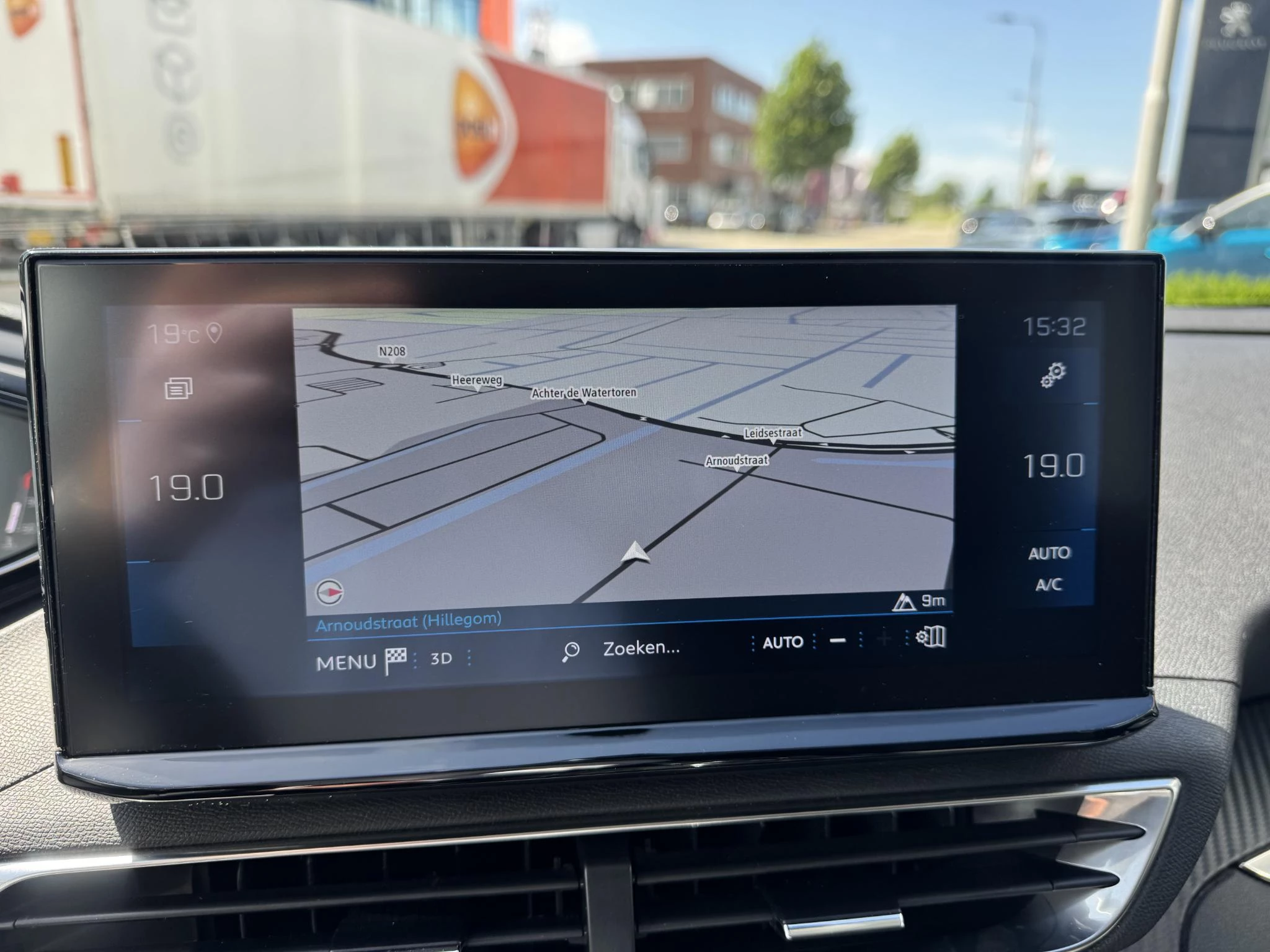 Peugeot 3008 PureTech 130 Allure