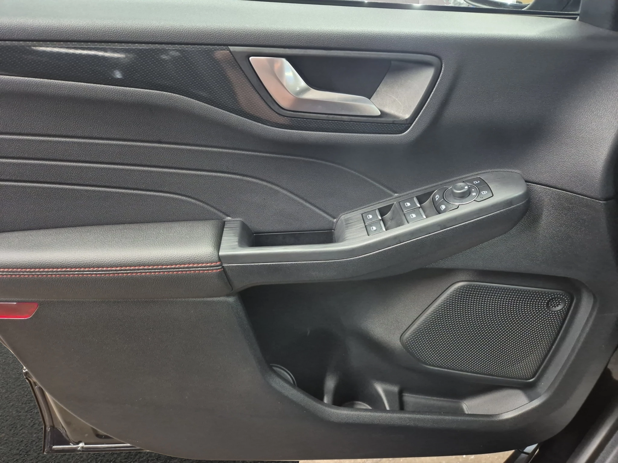 Ford-Kuga-image-16