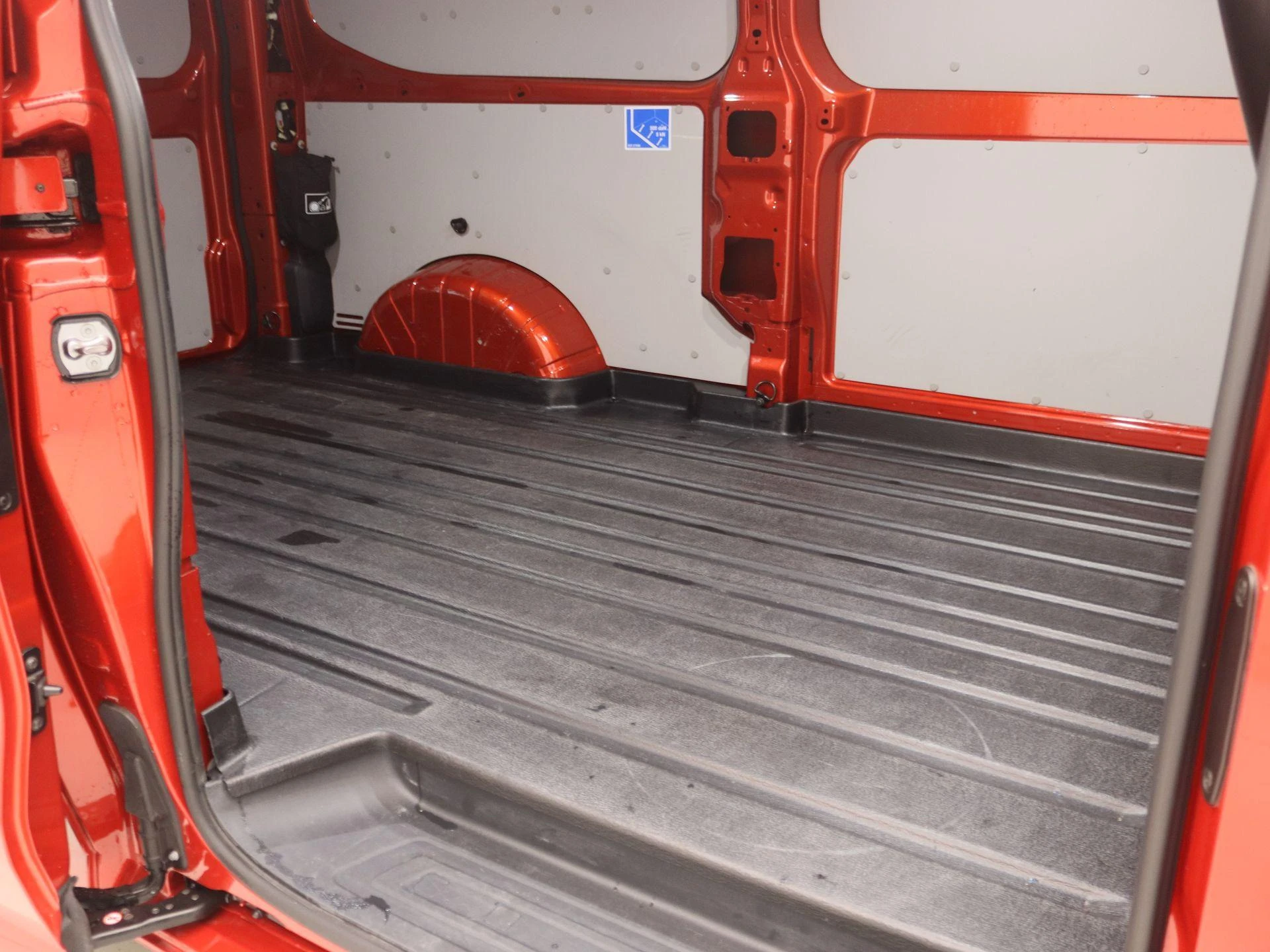 Ford-Transit Custom-image-21