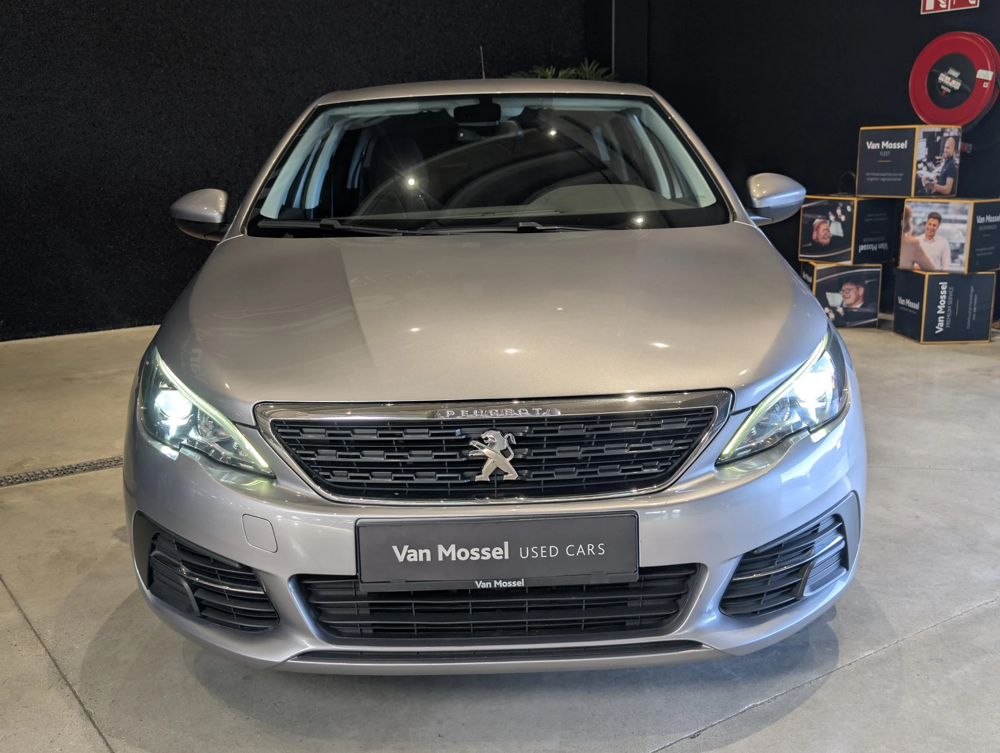 Peugeot-308-image-2